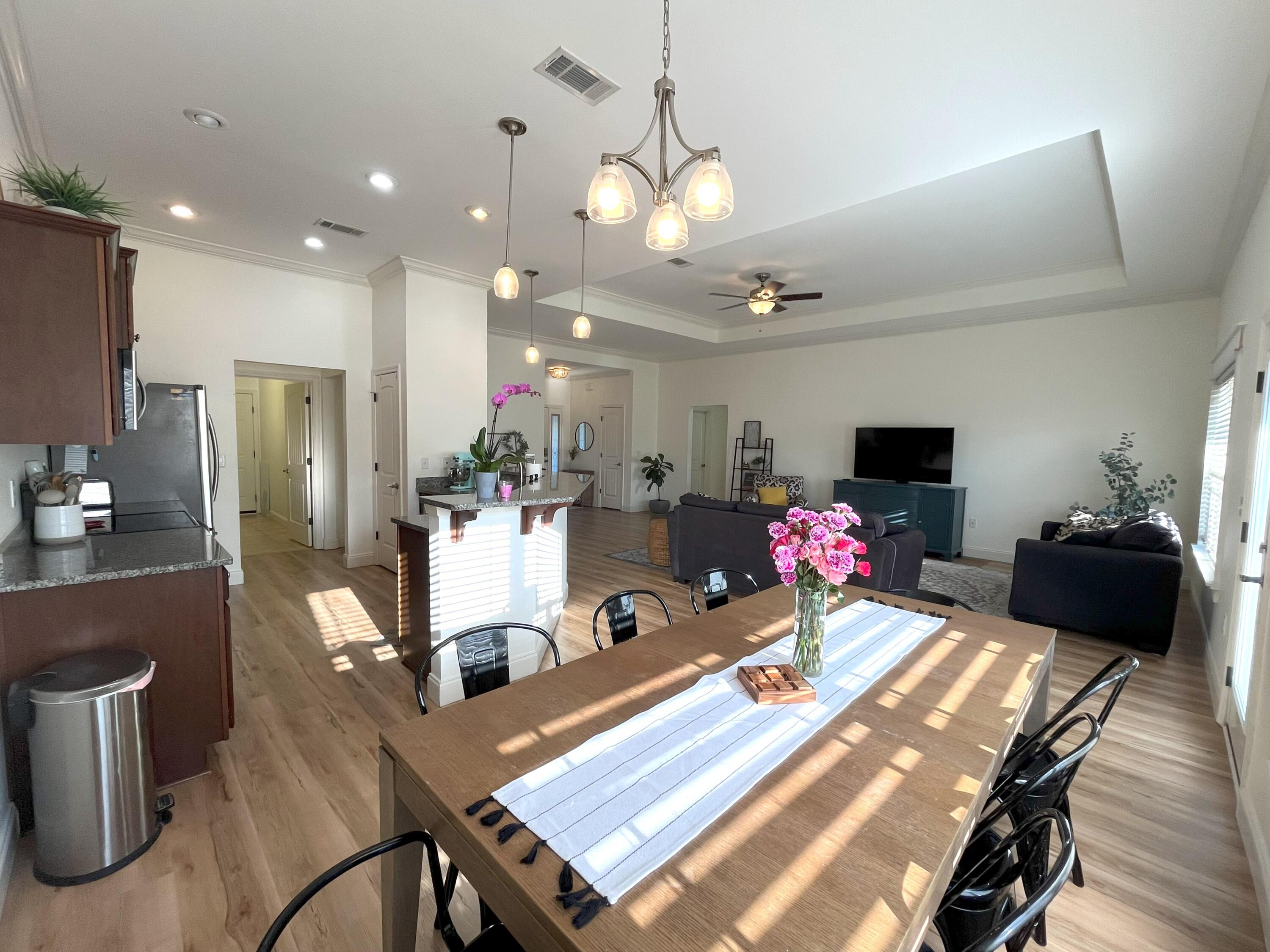 DUGGAN POND ESTATES - Residential Lease