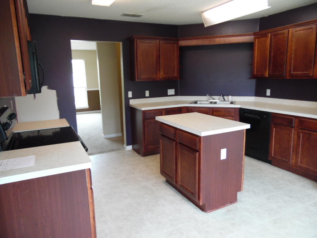 COUNTRYVIEW ESTATES 10TH ADDN - Residential