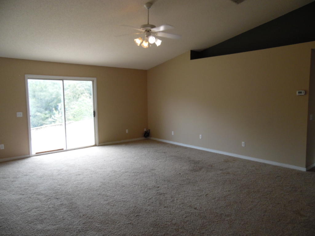 COUNTRYVIEW ESTATES 10TH ADDN - Residential