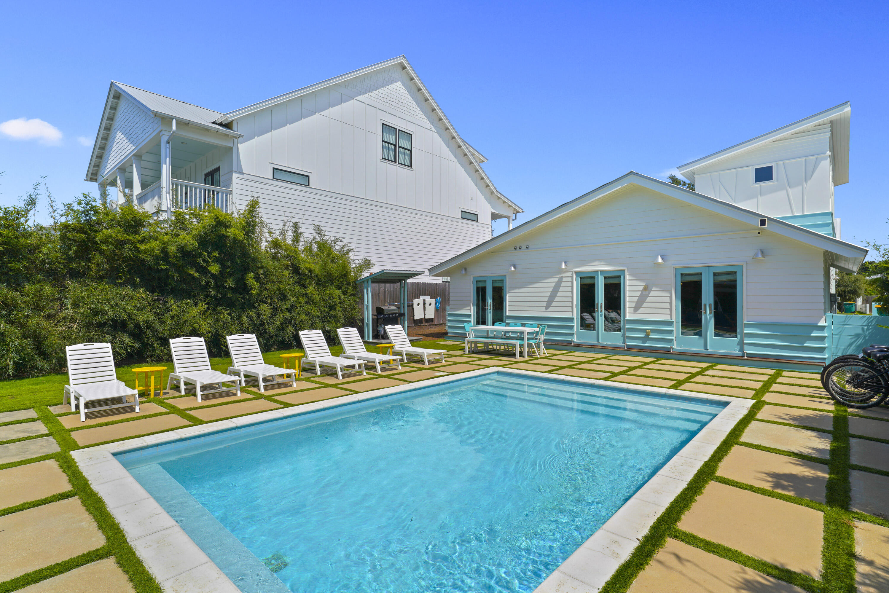 CRYSTAL BEACH - Residential