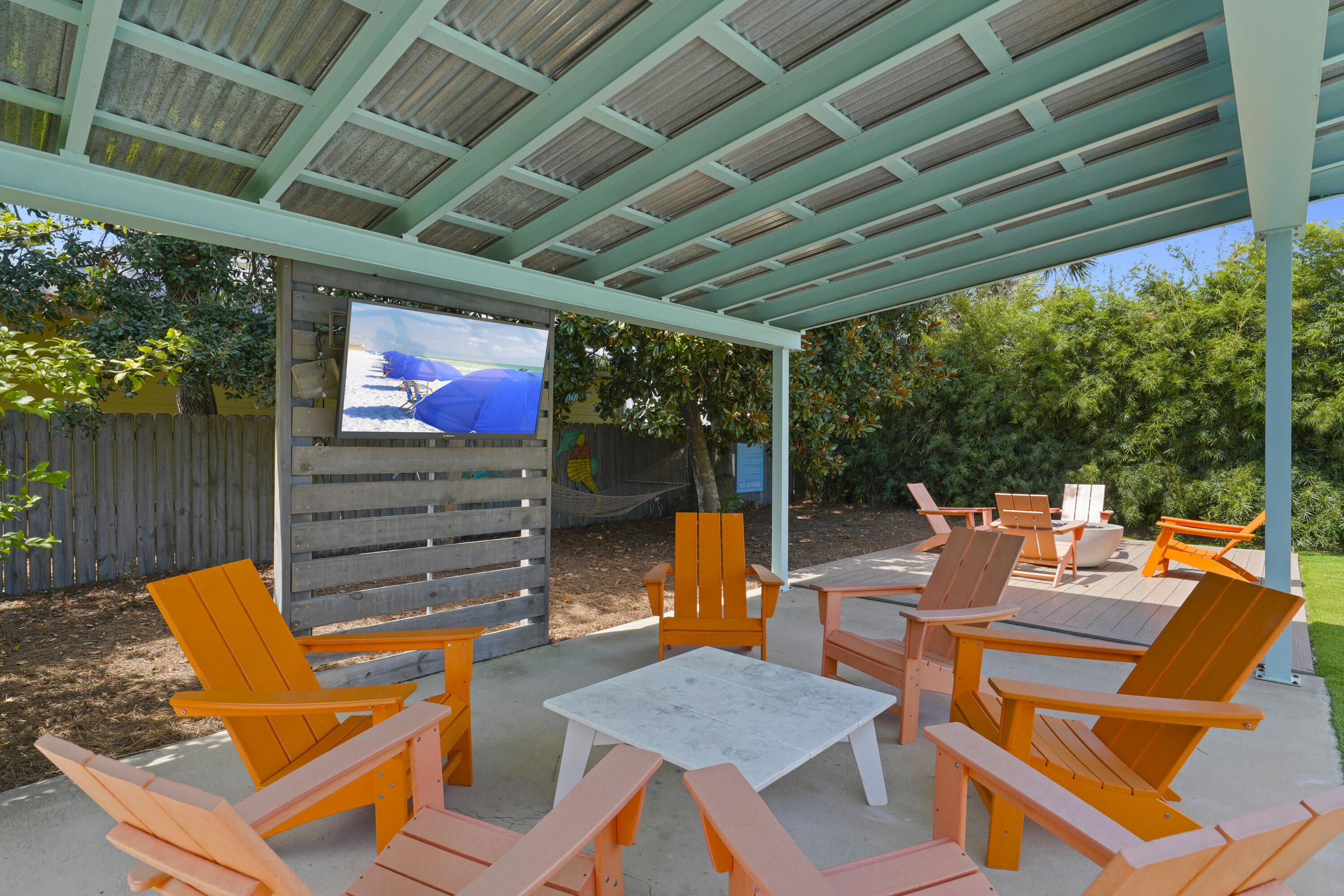 CRYSTAL BEACH - Residential