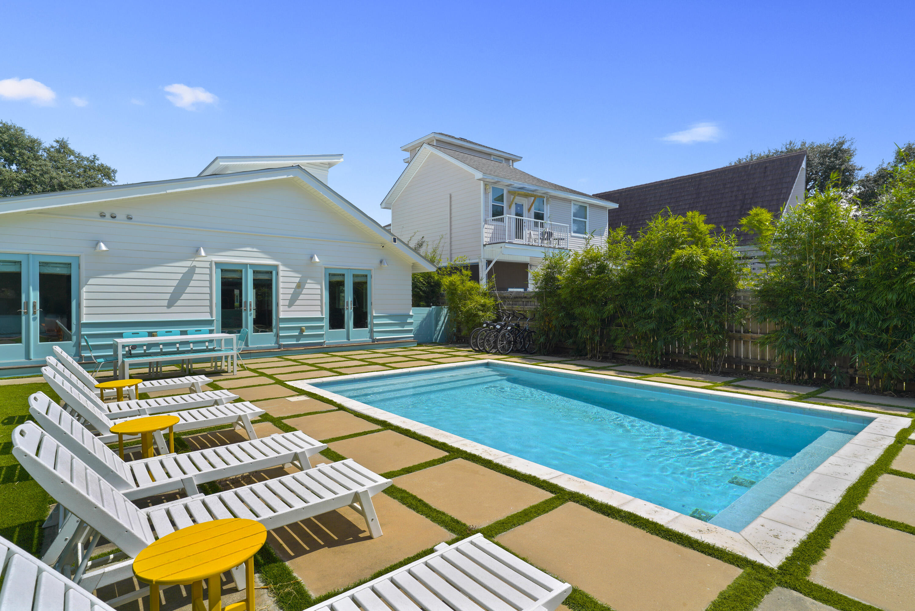 CRYSTAL BEACH - Residential