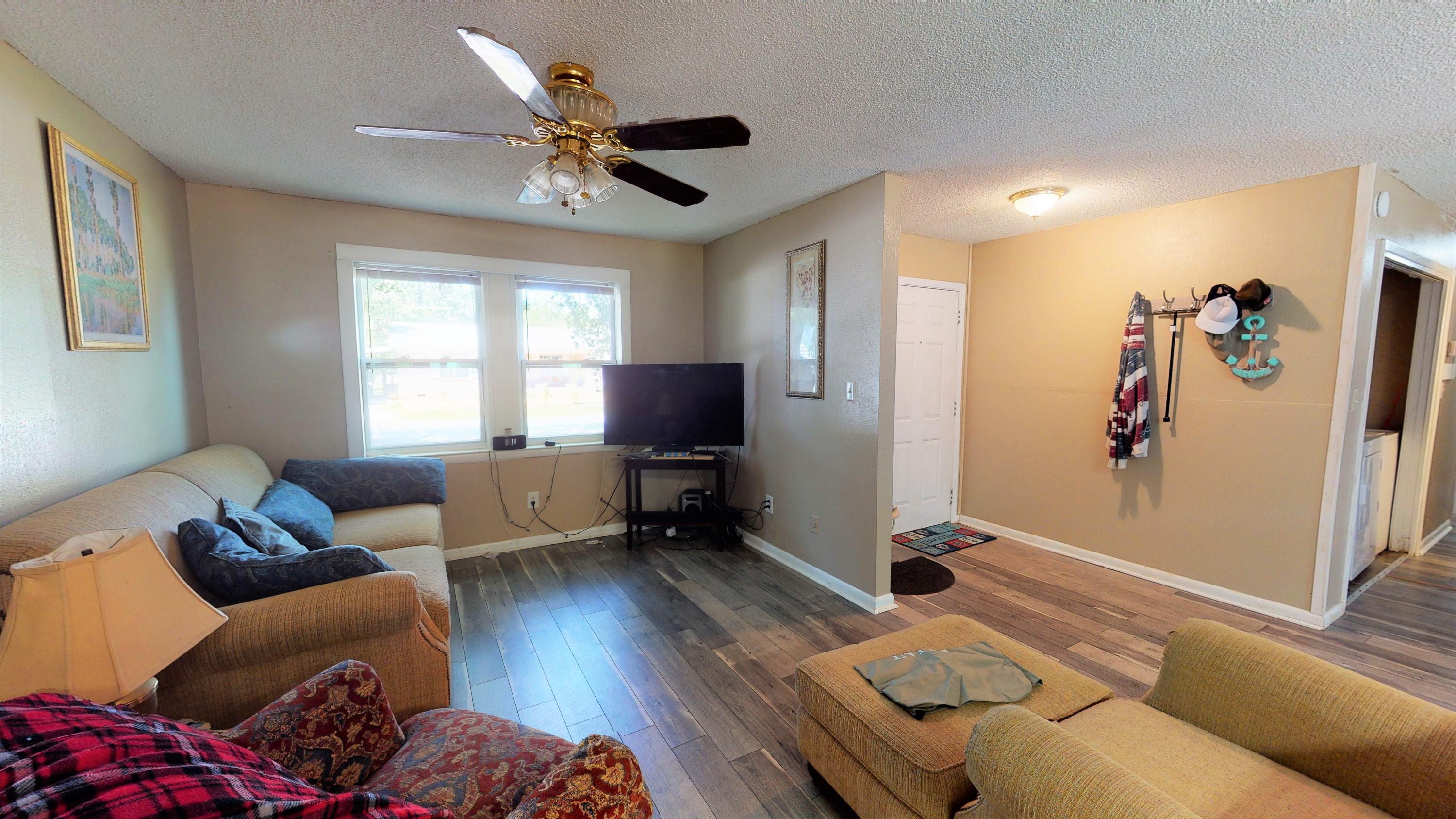 TROUT BAYOU - Residential