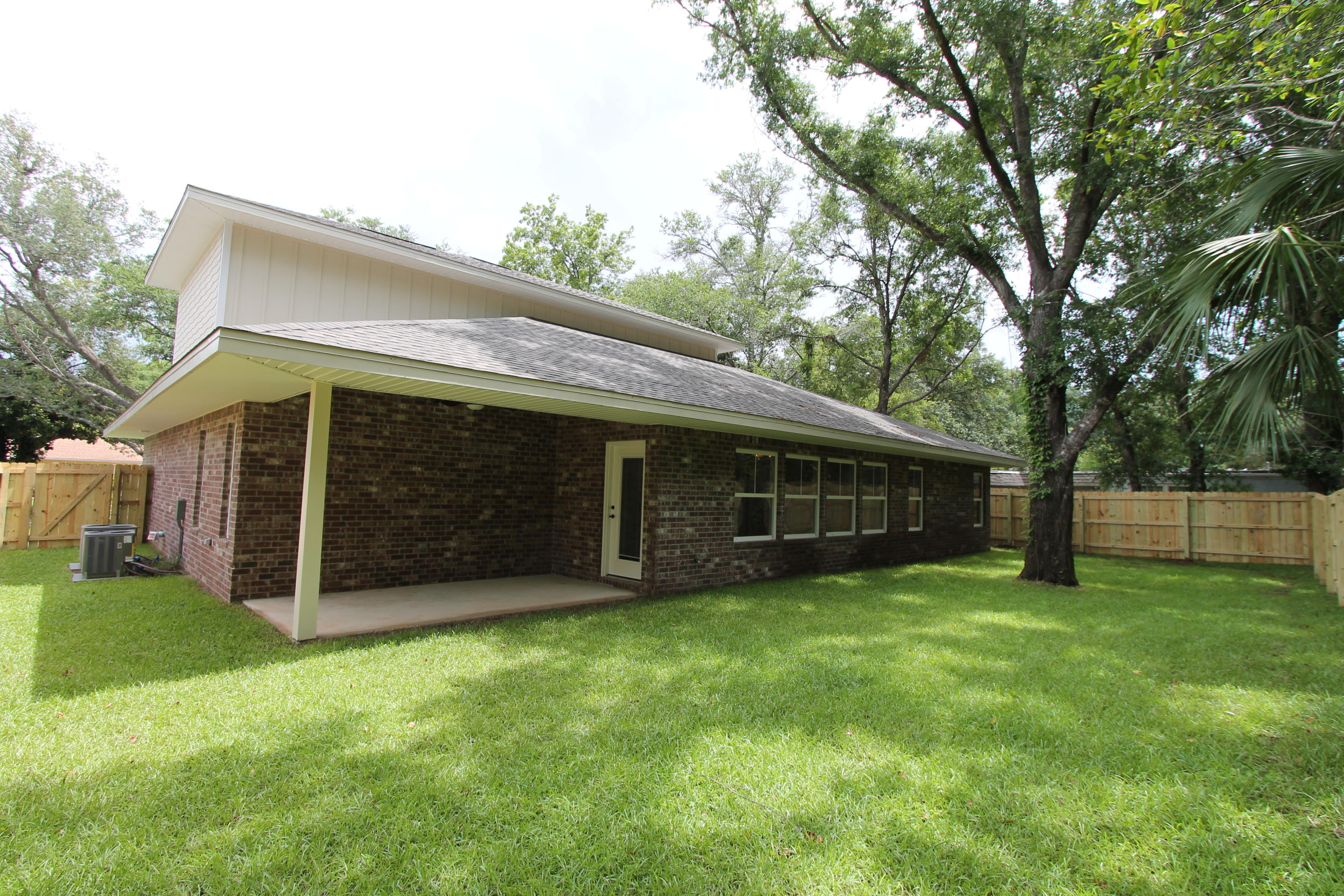 BAYOU S/D - Residential