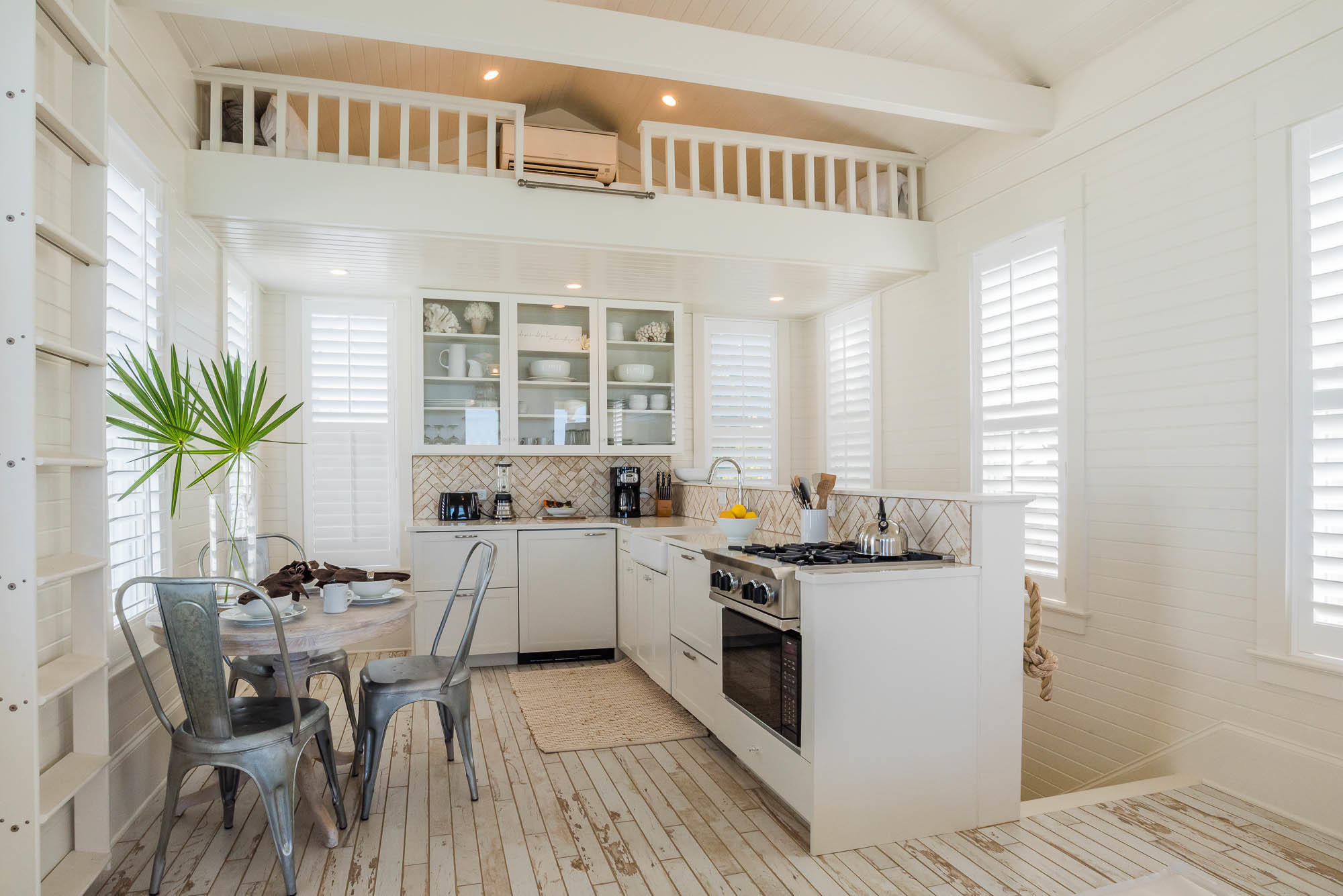SEASIDE 16 - Residential