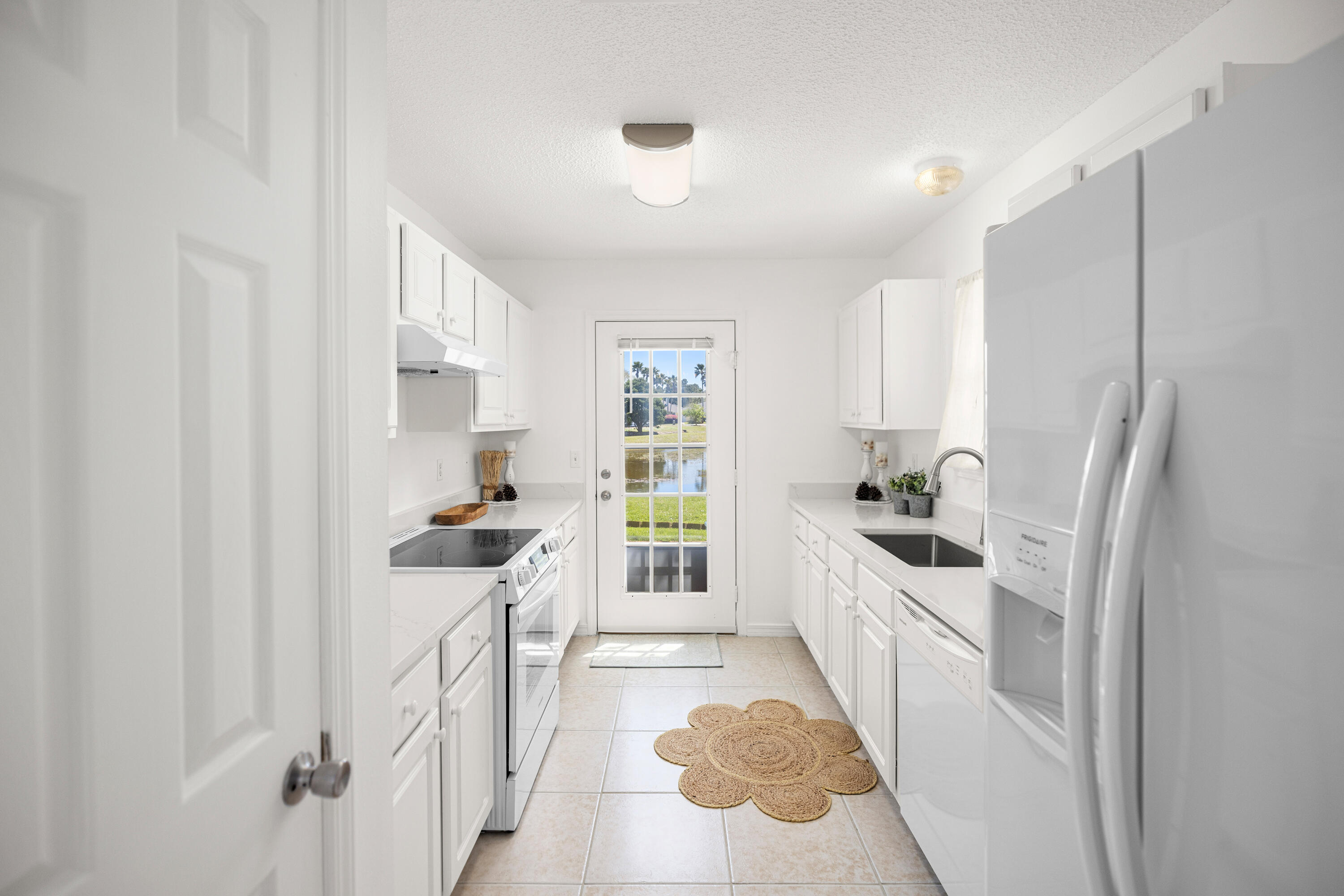 MANDAVILLA - Residential