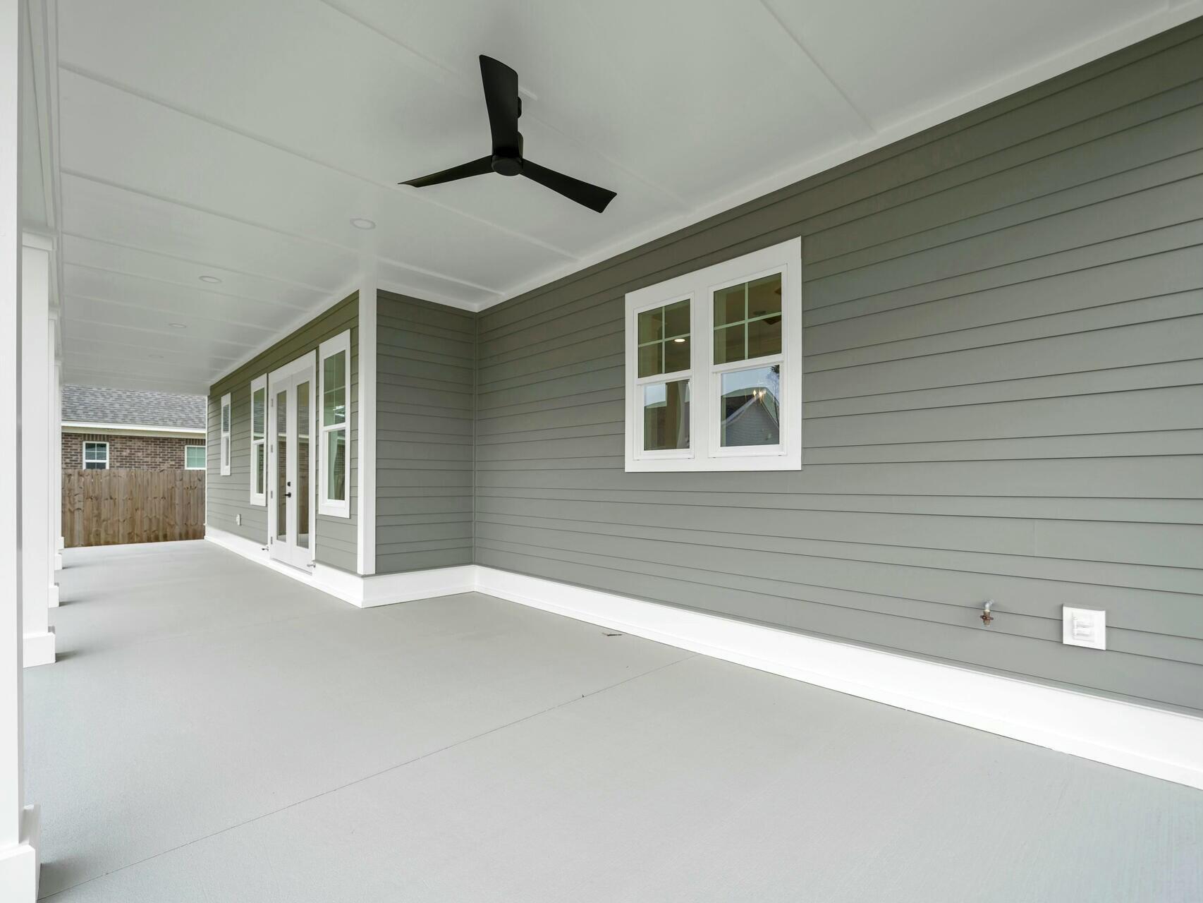 Deer Moss Creek - Residential