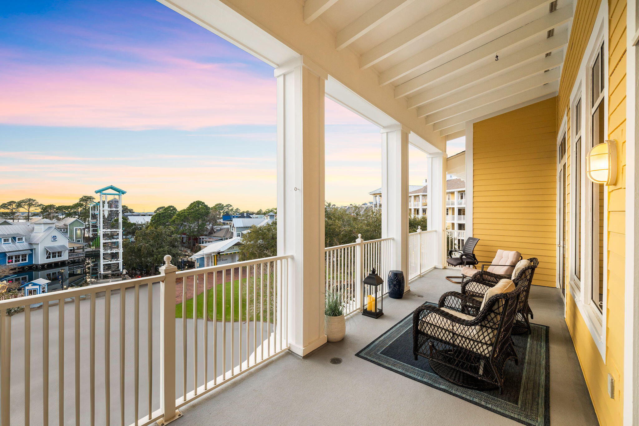 OBSERVATION POINT - Residential