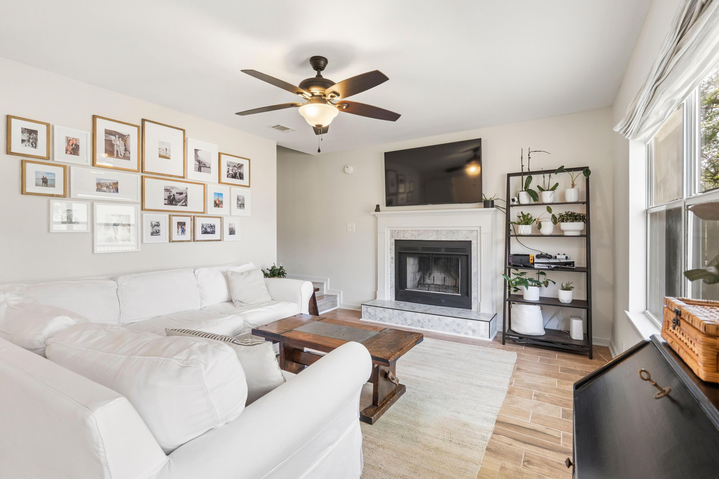 SANDALWOOD - Residential