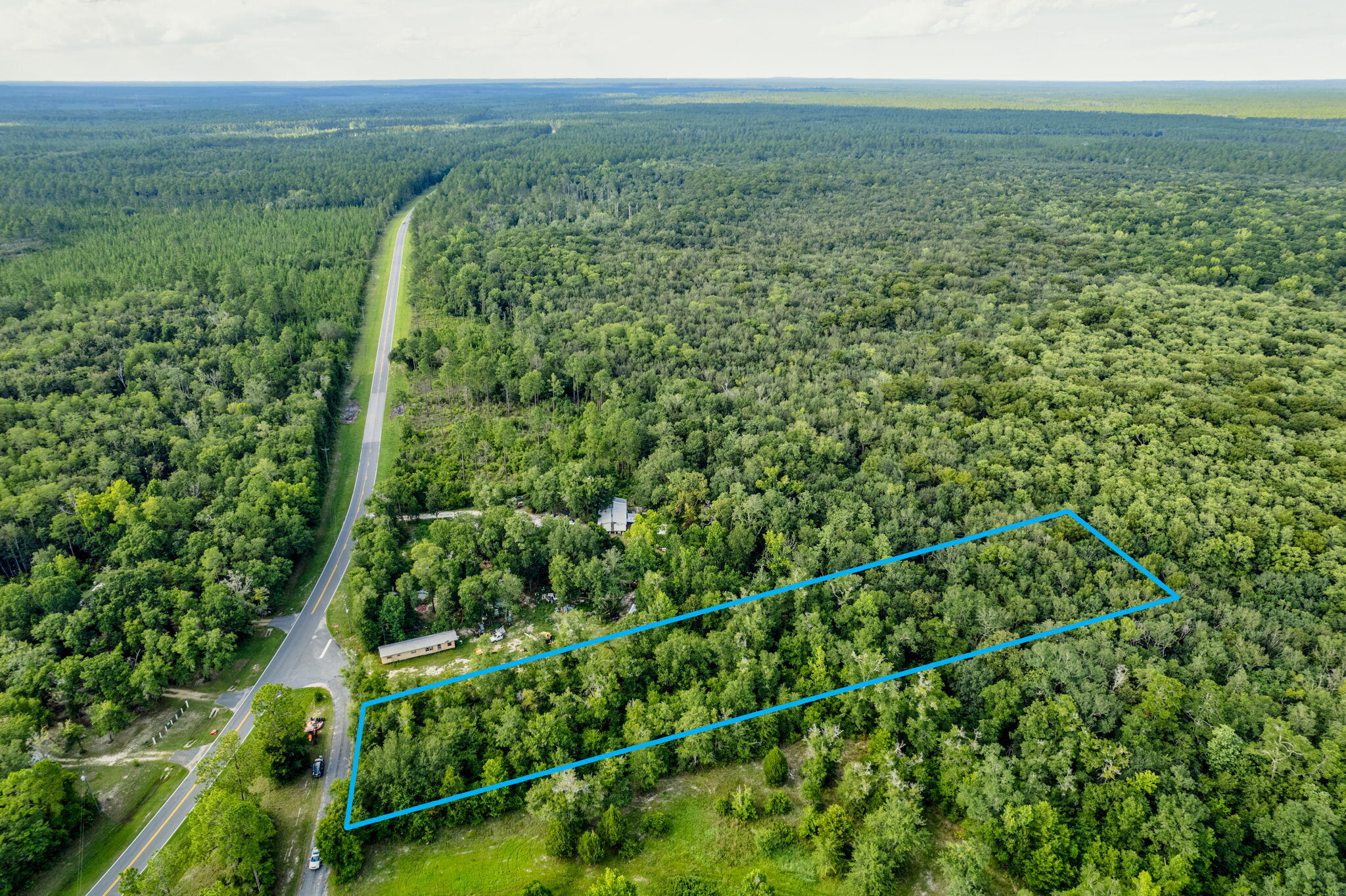 METES & BOUNDS - Land