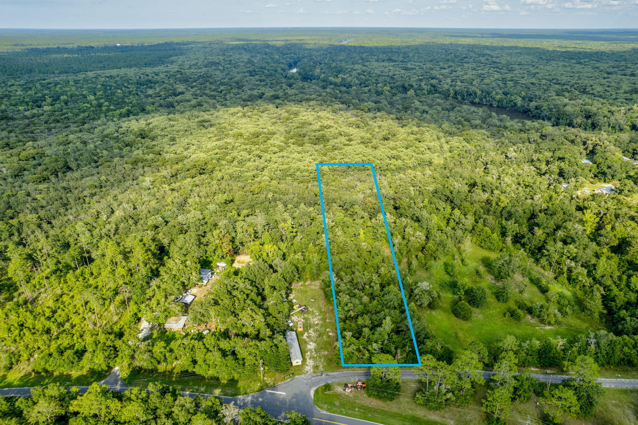 METES & BOUNDS - Land