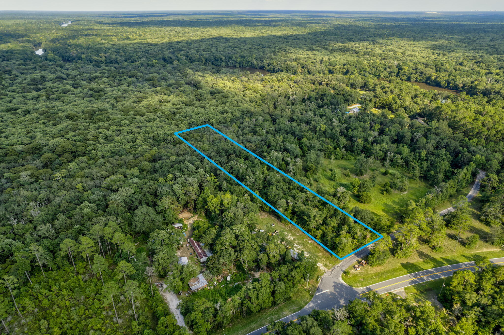 METES & BOUNDS - Land