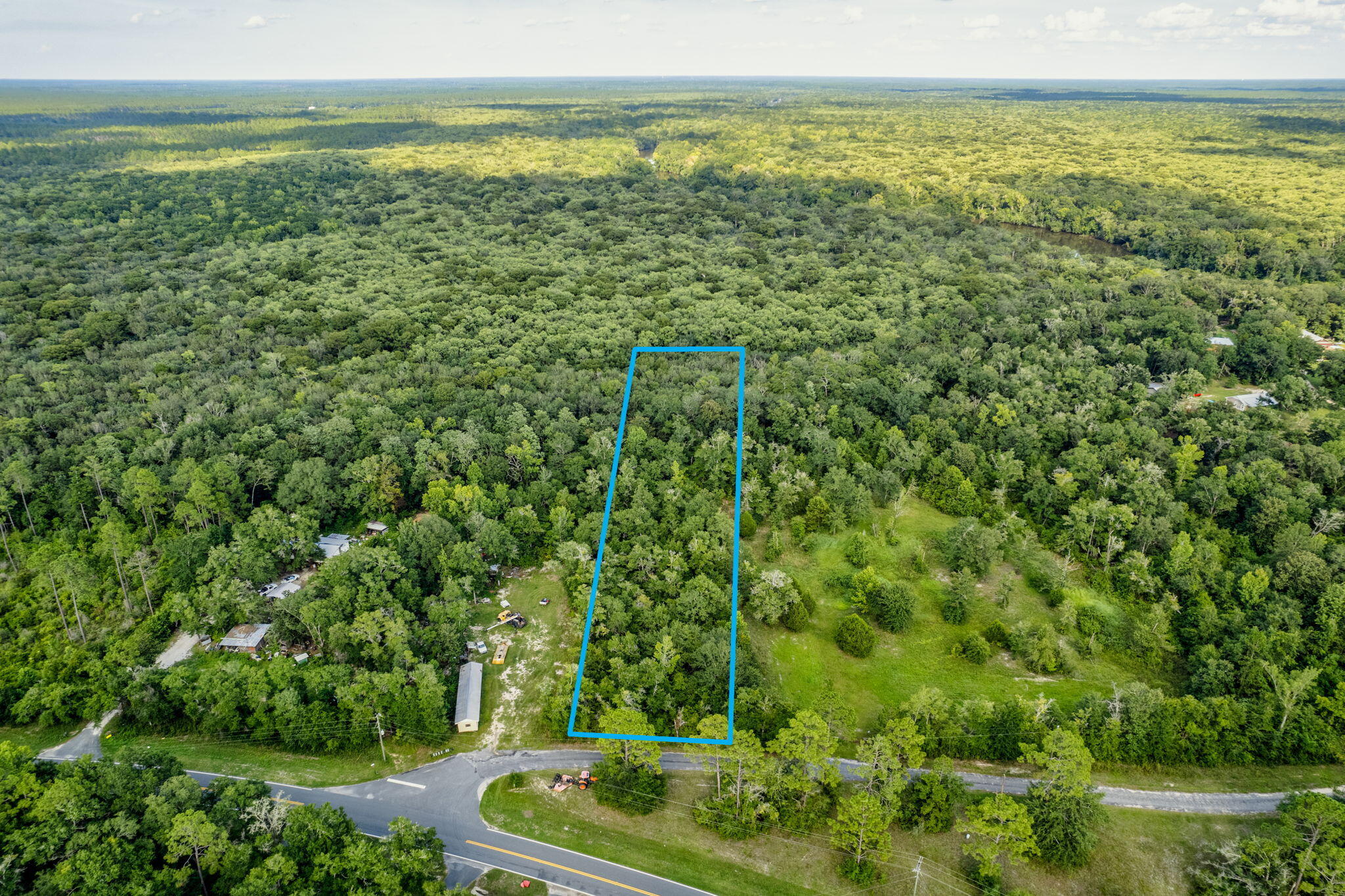 METES & BOUNDS - Land