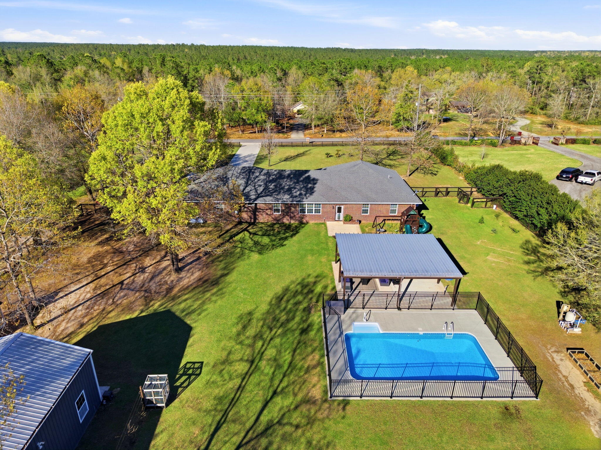 NONESUCH WAY - Residential