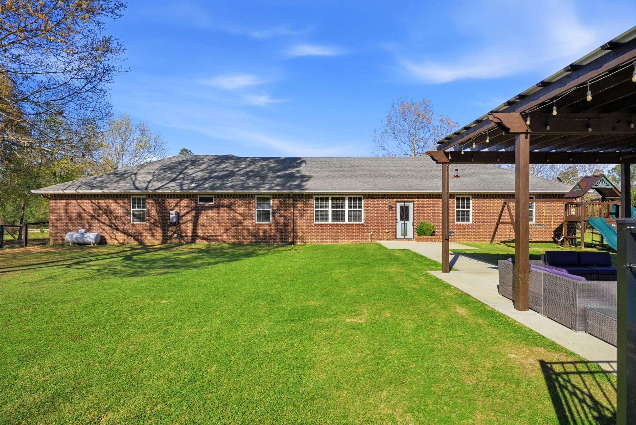 NONESUCH WAY - Residential