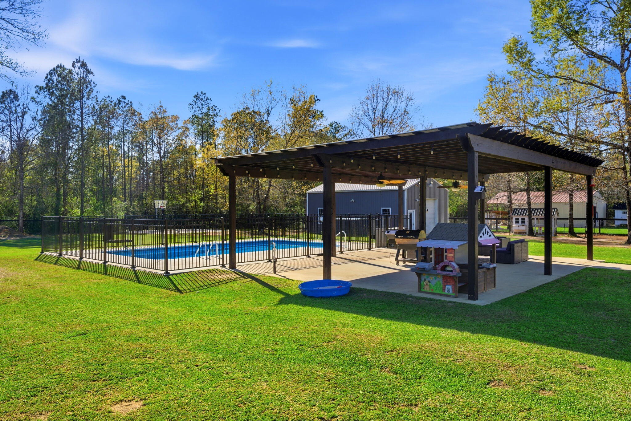 NONESUCH WAY - Residential