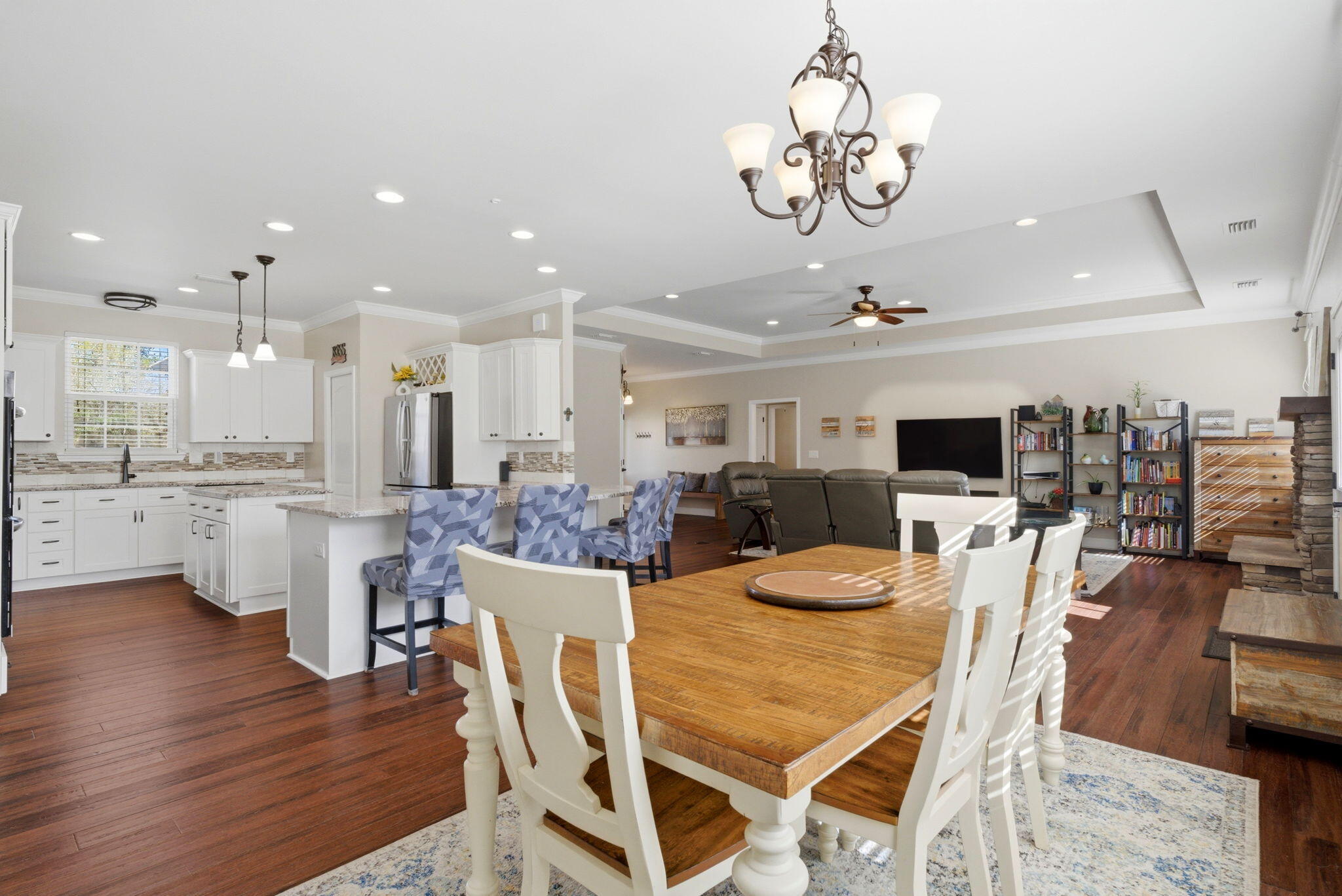 NONESUCH WAY - Residential