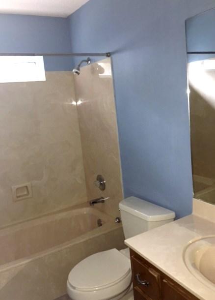 PARKWOOD SQUARE PH 2 - Residential Lease