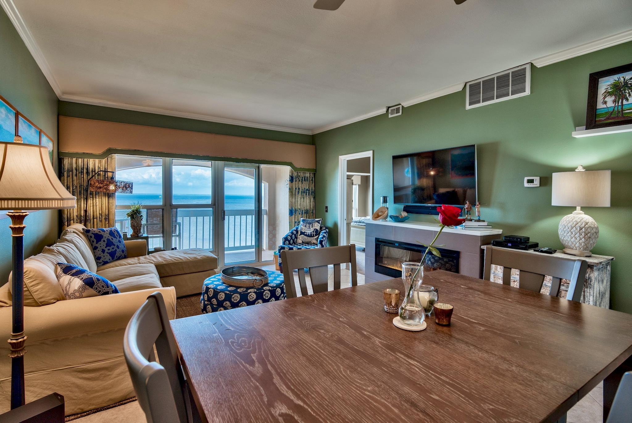 PLAYERS CLUB ON THE BAY THE - Residential