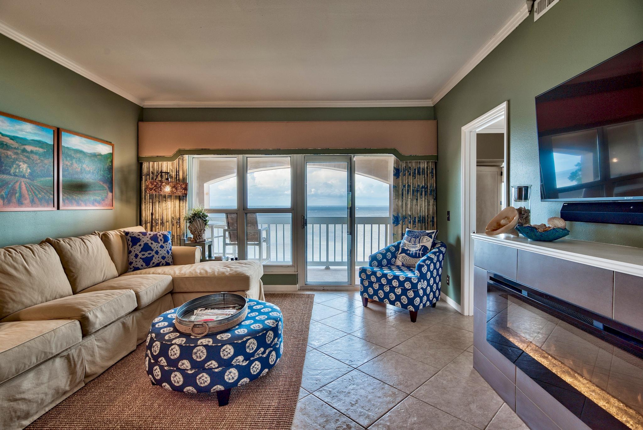 PLAYERS CLUB ON THE BAY THE - Residential