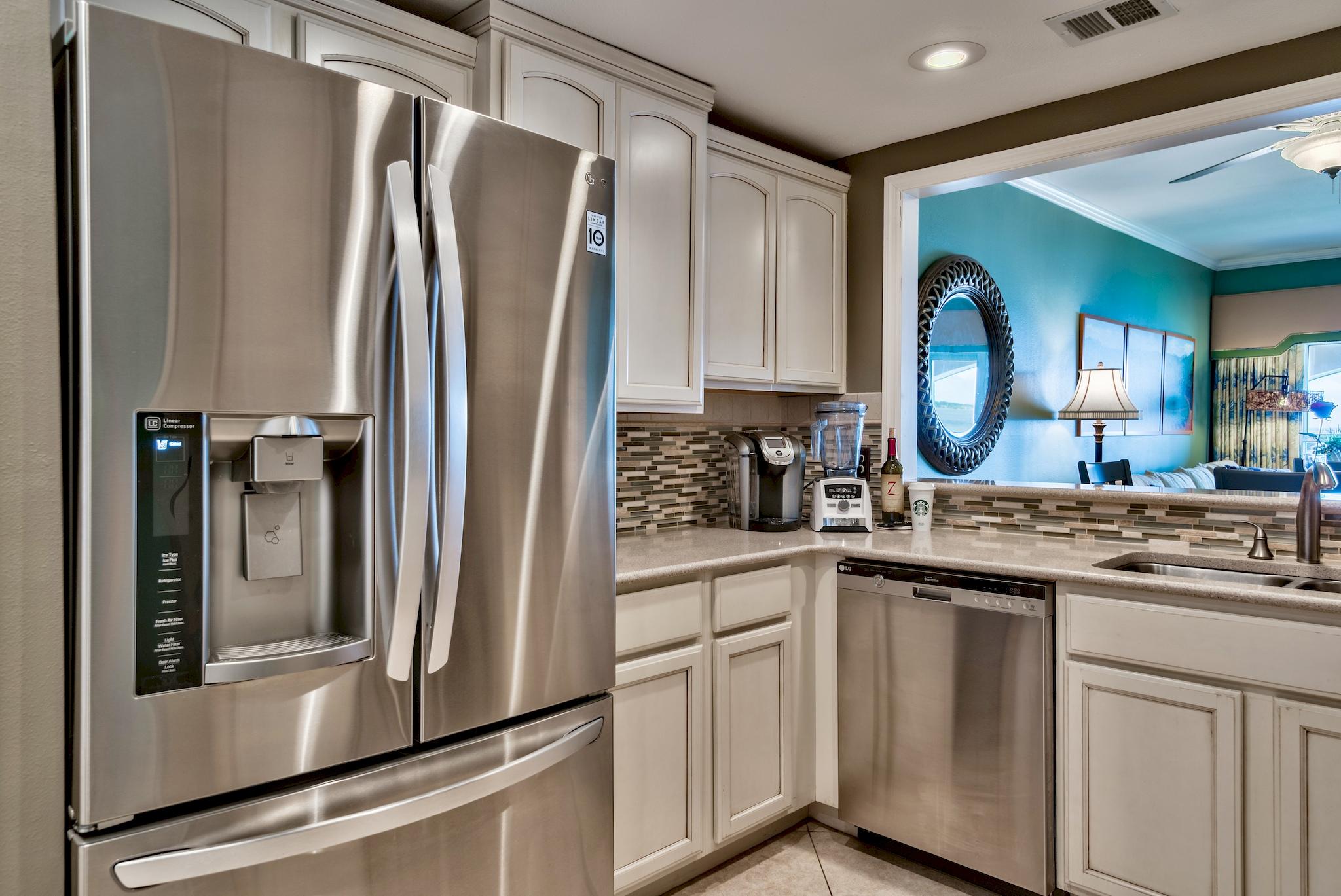 PLAYERS CLUB ON THE BAY THE - Residential