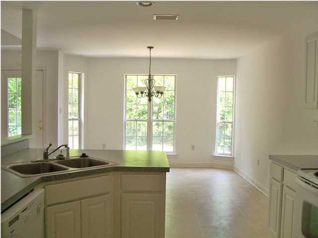 BULLOCK ESTATES - Residential Lease