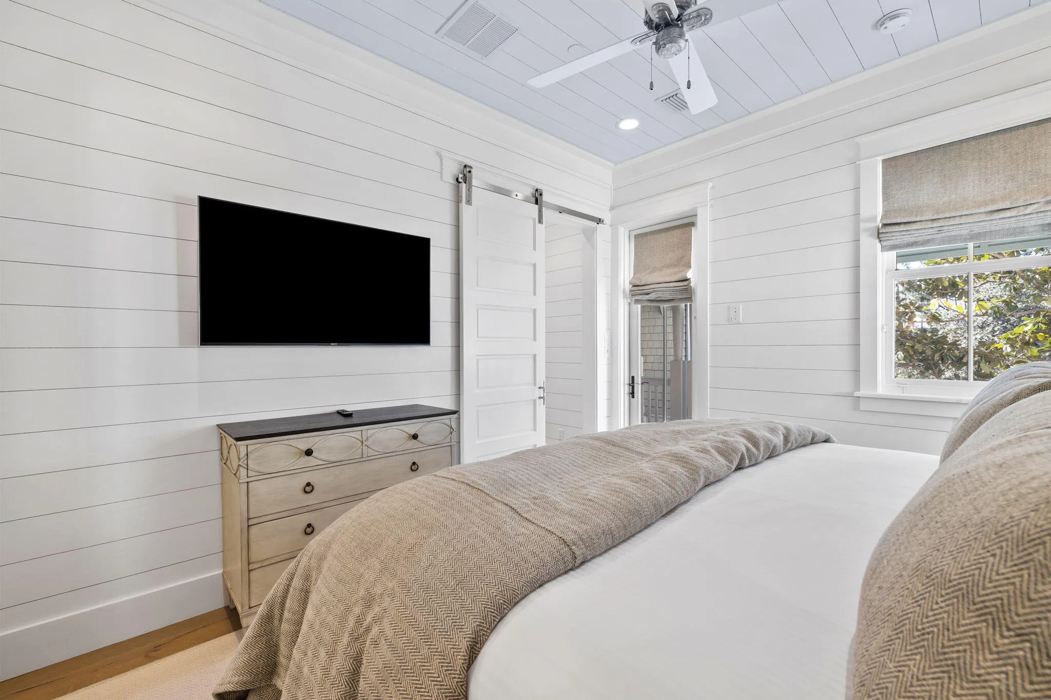 Santa Rosa Beach, Florida 32459, United States, 6 Bedrooms Bedrooms, ,7 BathroomsBathrooms,Residential,Pending,31812