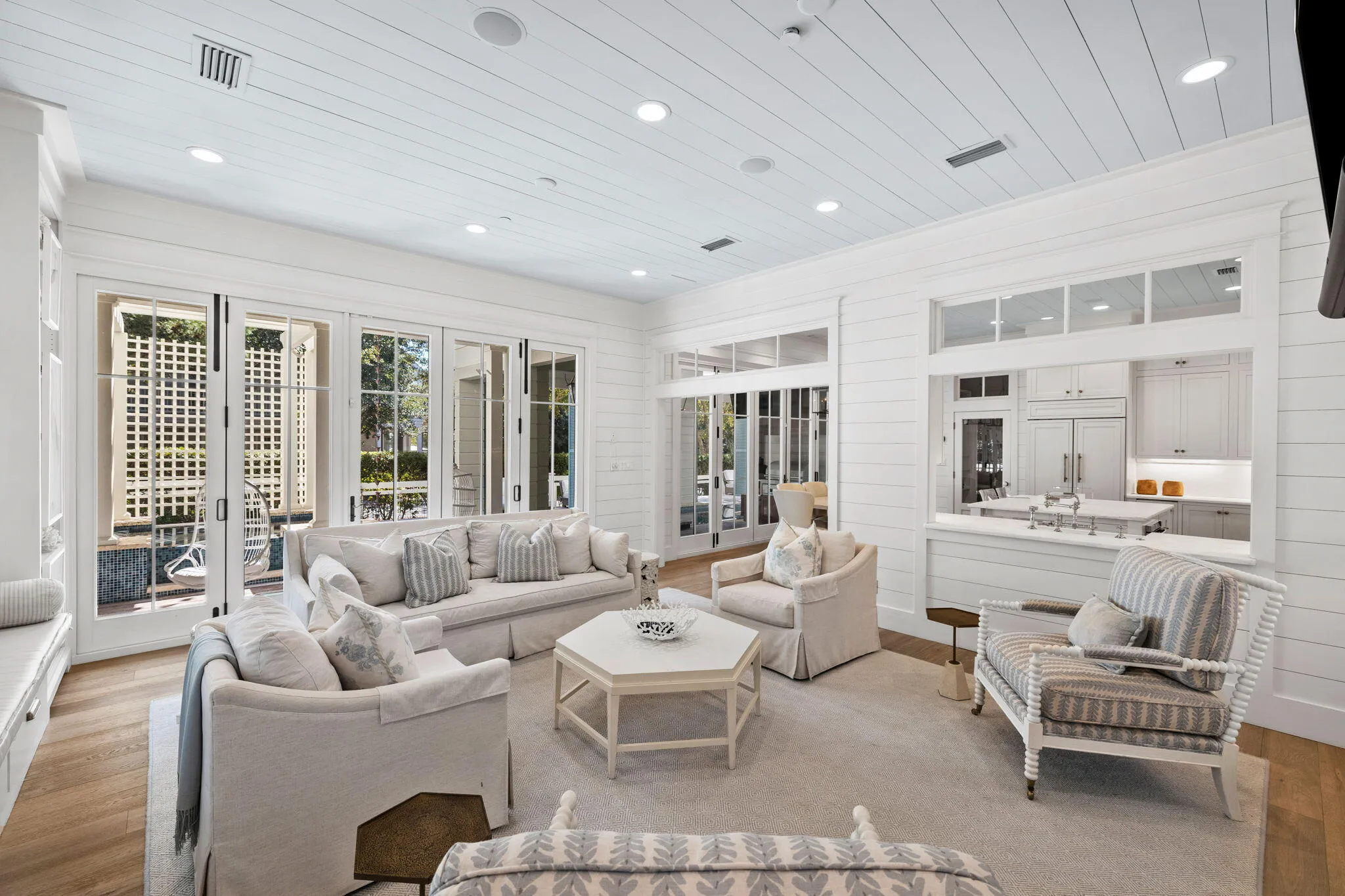 Santa Rosa Beach, Florida 32459, United States, 6 Bedrooms Bedrooms, ,7 BathroomsBathrooms,Residential,Pending,31812