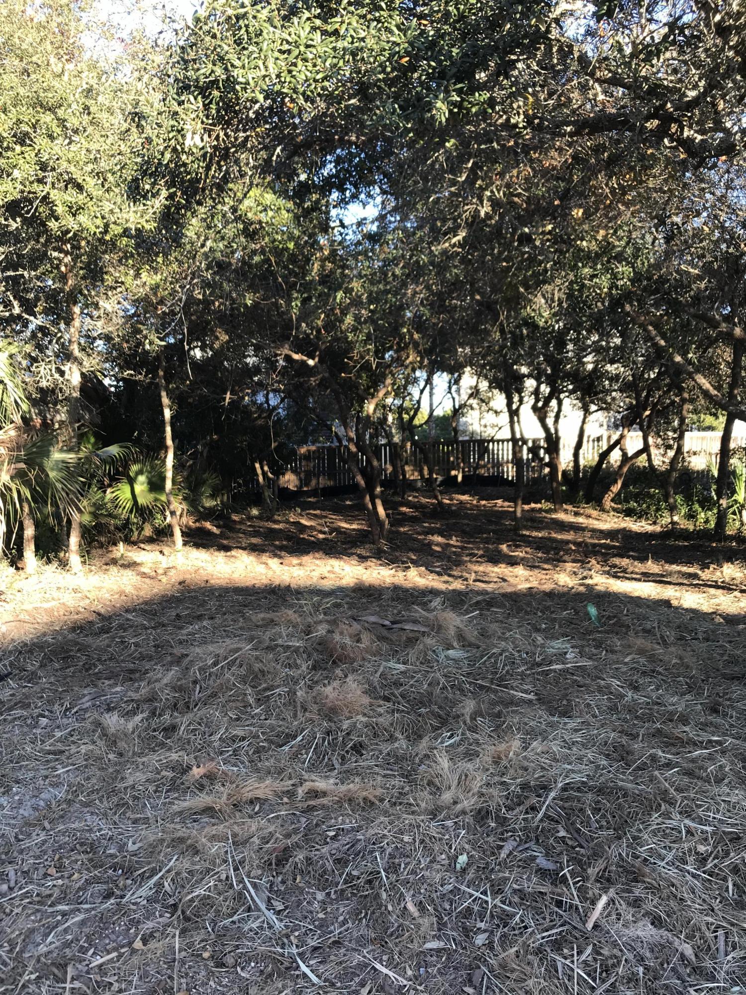 BLUE GULF RESORT - Land