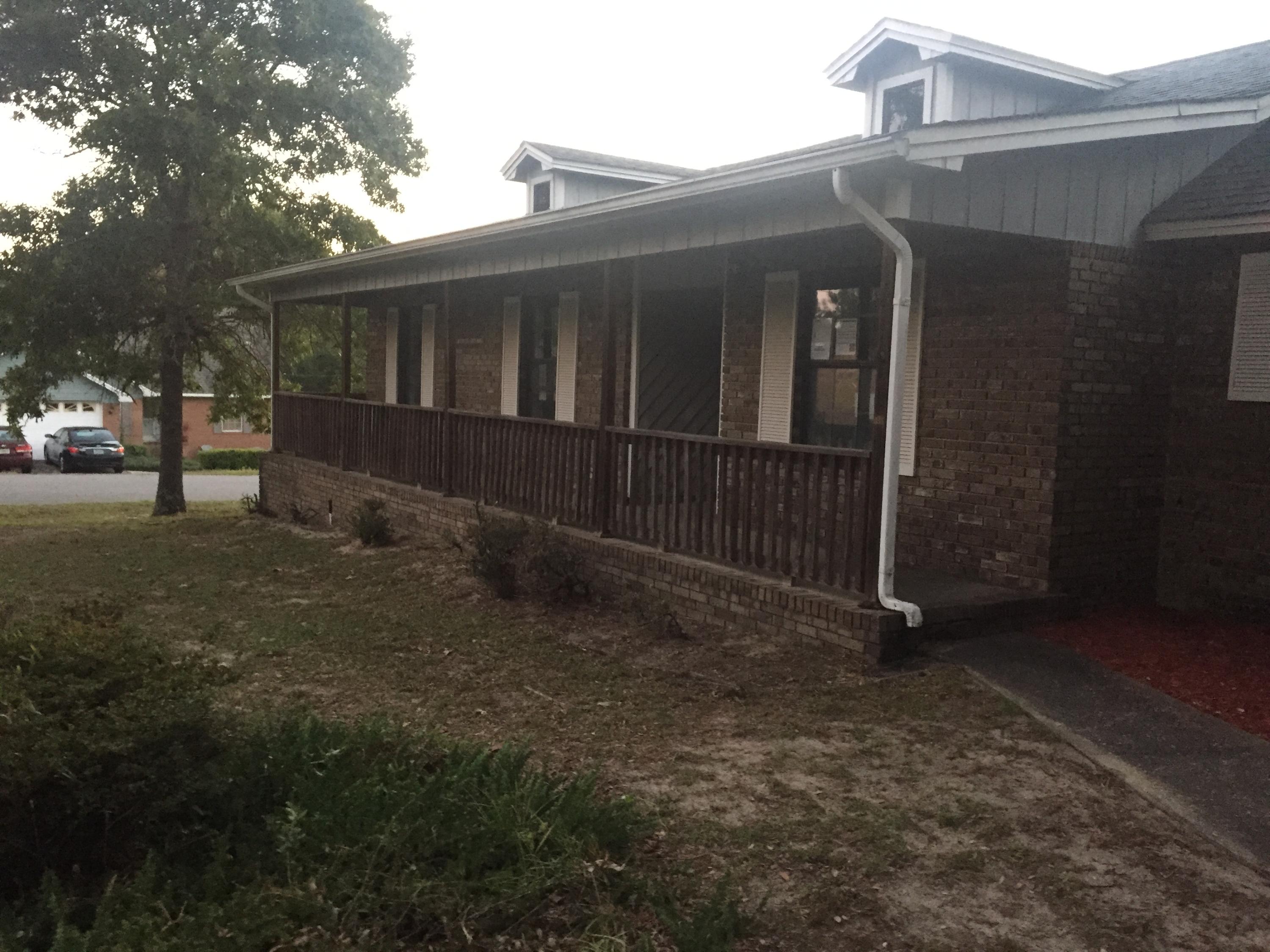 COUNTRYVIEW ESTATES 1ST ADDN - Residential