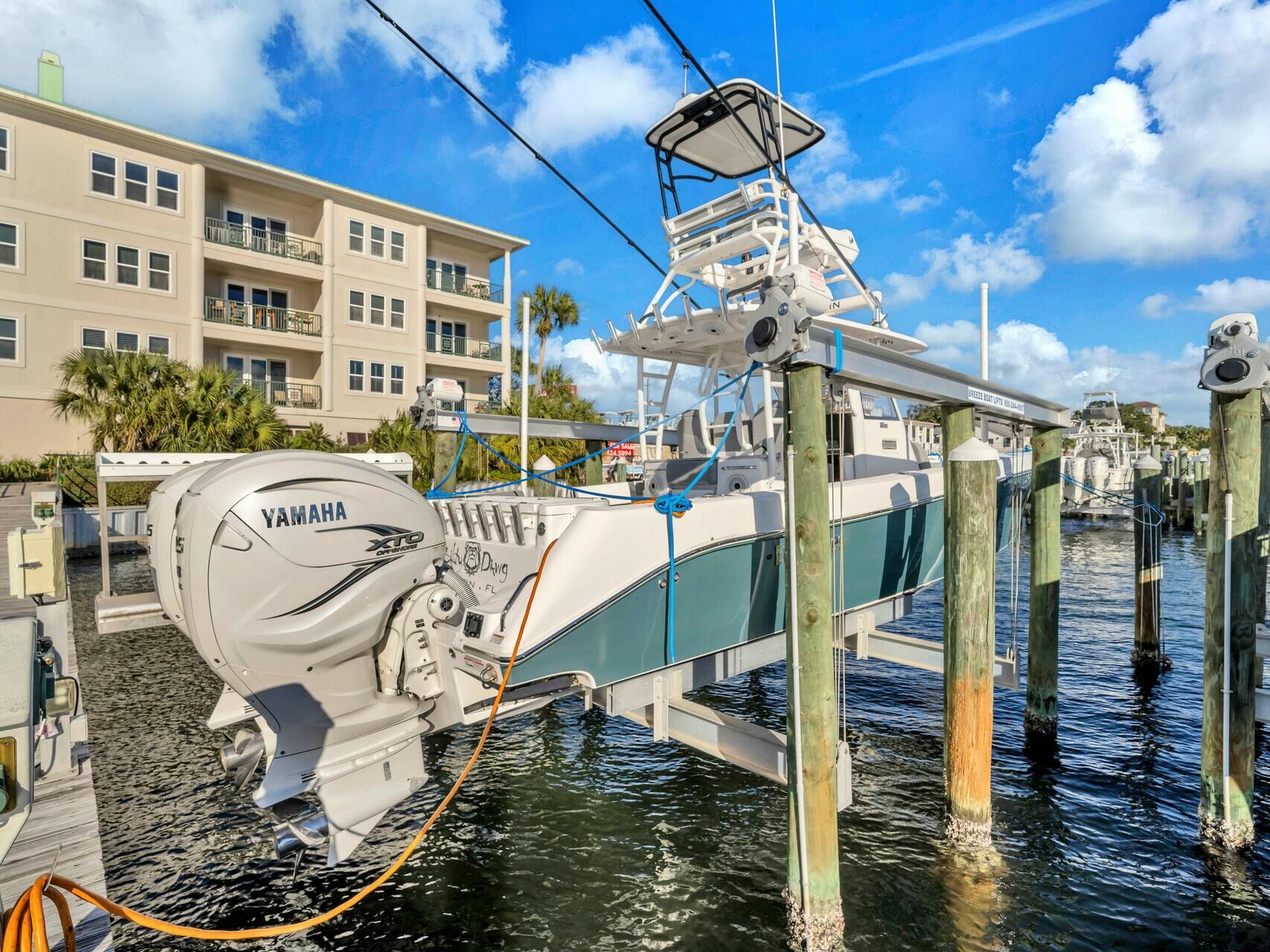 TRANQUIL HARBOR - Residential