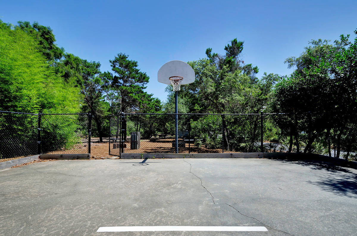 HIDDEN DUNES BEACH COTTAGES 1 - Residential