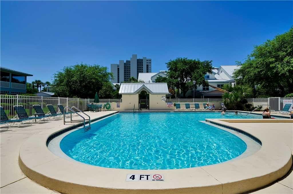 HIDDEN DUNES BEACH COTTAGES 1 - Residential