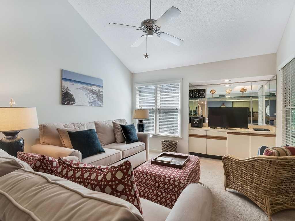 HIDDEN DUNES BEACH COTTAGES 1 - Residential