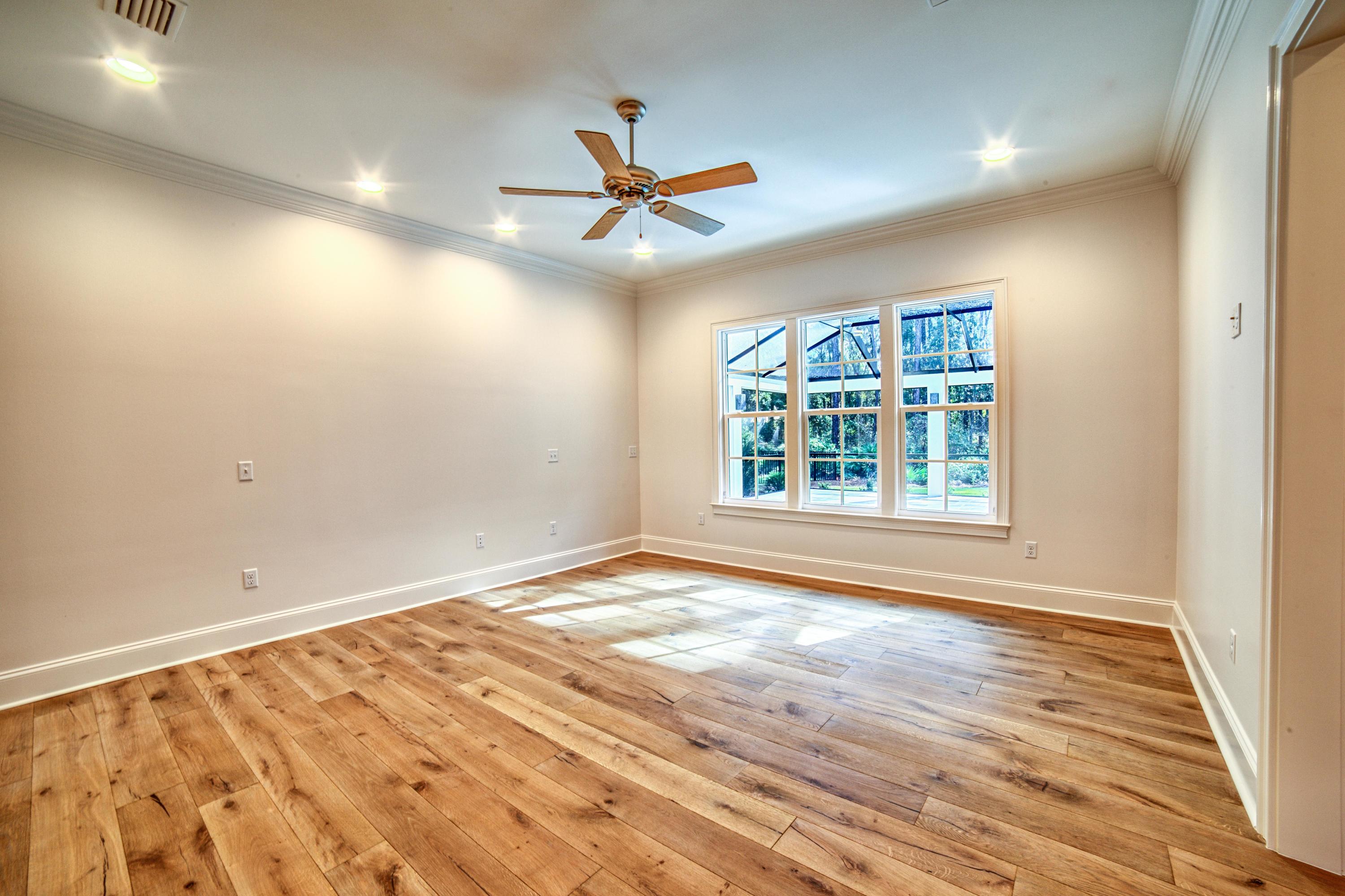 BURNT PINE - Residential