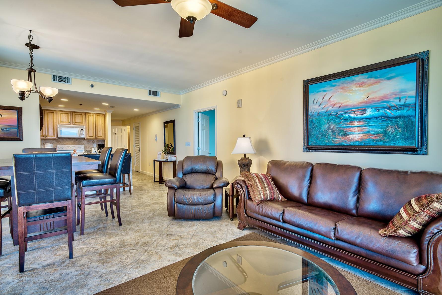 SPLASH CONDO - Residential