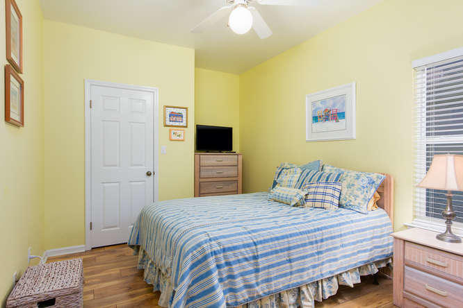 PORT OF CALL - Residential