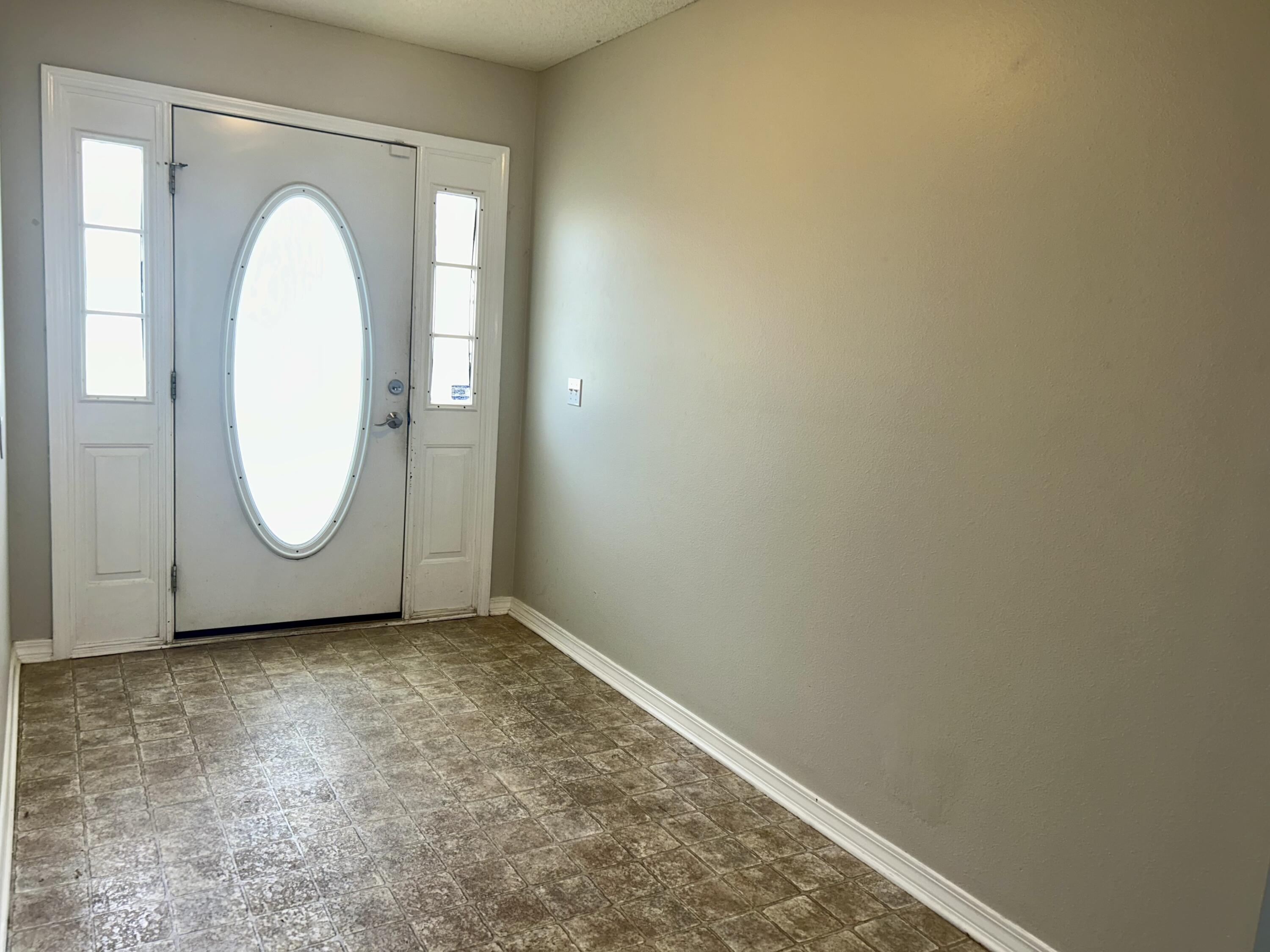 COUNTRYVIEW ESTATES 10TH ADDN - Residential Lease