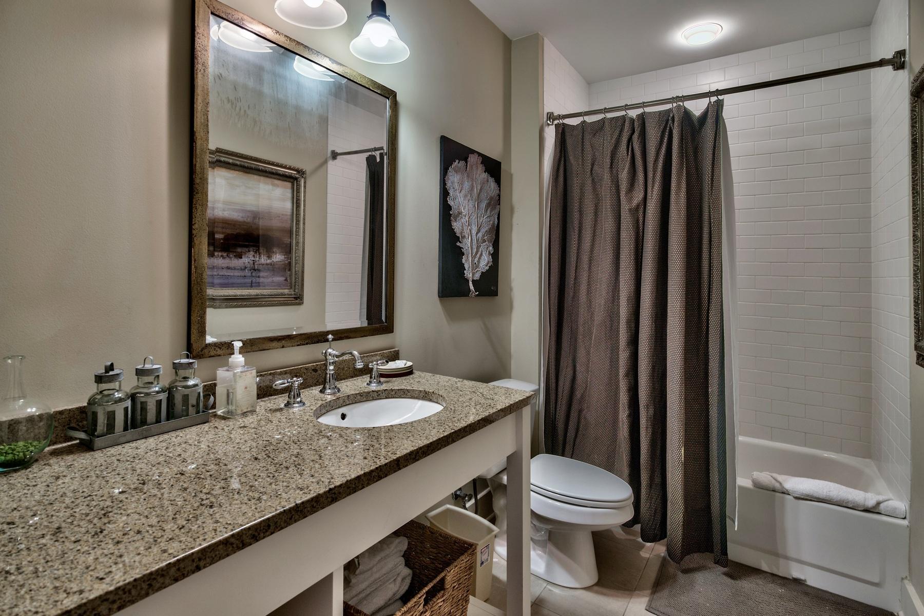 REDFISH VILLAGE - Residential