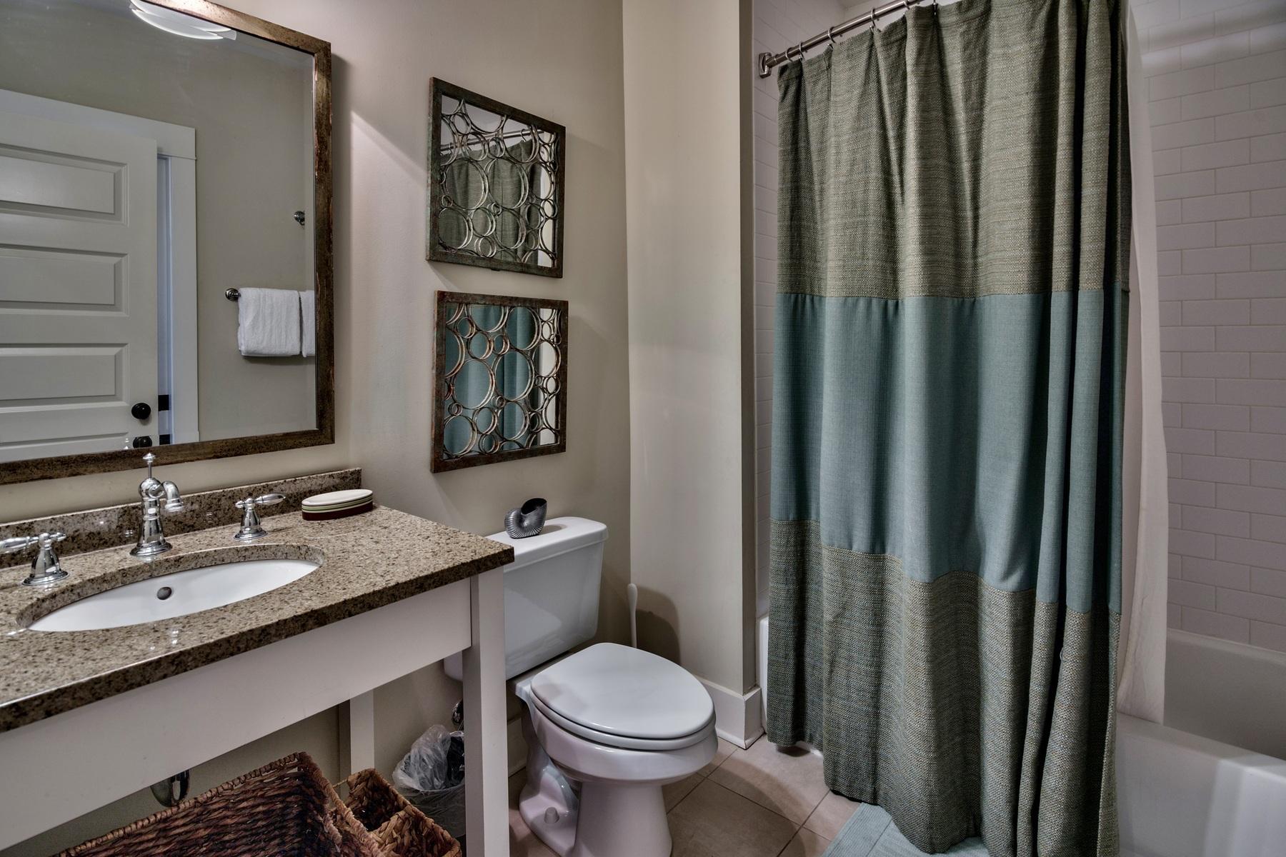 REDFISH VILLAGE - Residential