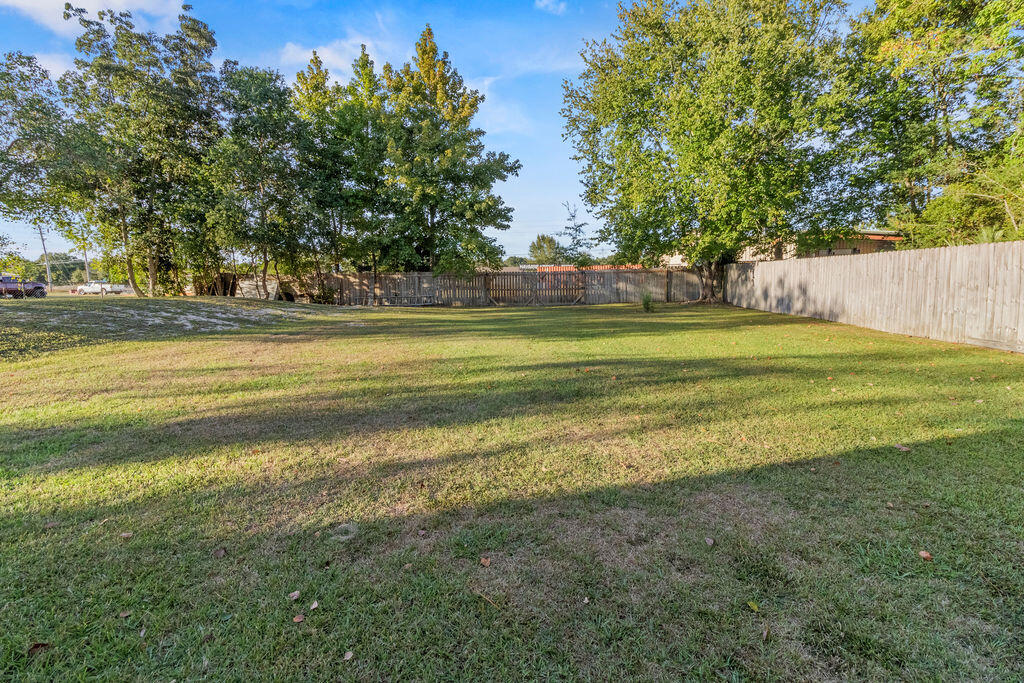 NAVARRE S/D 2ND ADDN - Residential