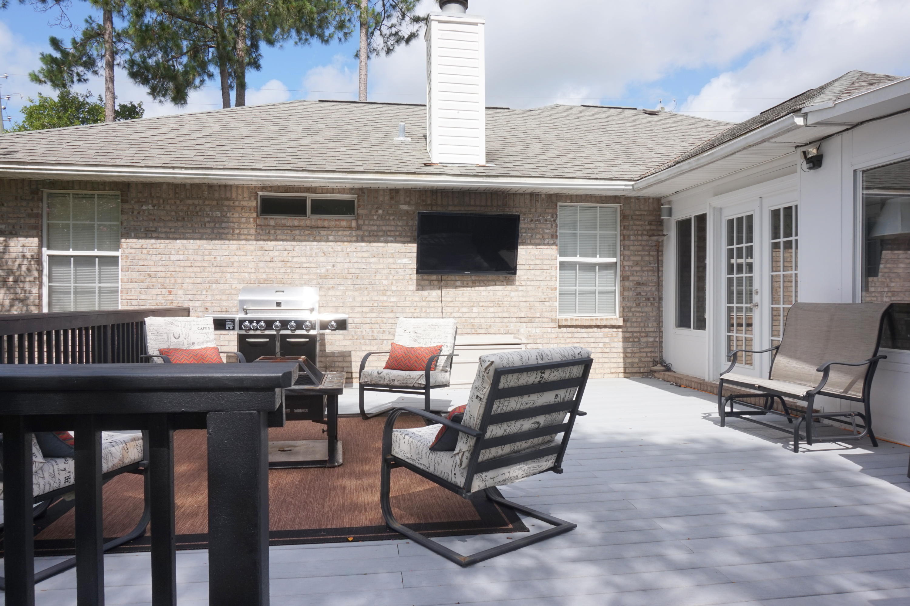 NORTHVIEW ESTATES 3RD ADDN - Residential