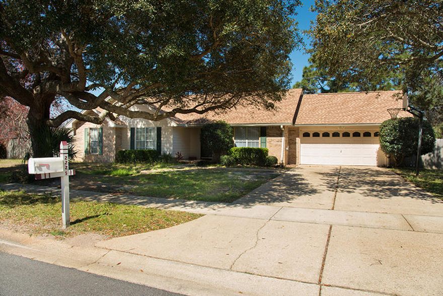 Nice home on large corner lot right at the county line. Close to both bases. Cathedral ceilings in living room with a wood burning fireplace. Stainless appliances in the kitchen. Privacy fenced back yard. Small pet upon approval of owner with a non-refundable pet fee. More pictures soon!