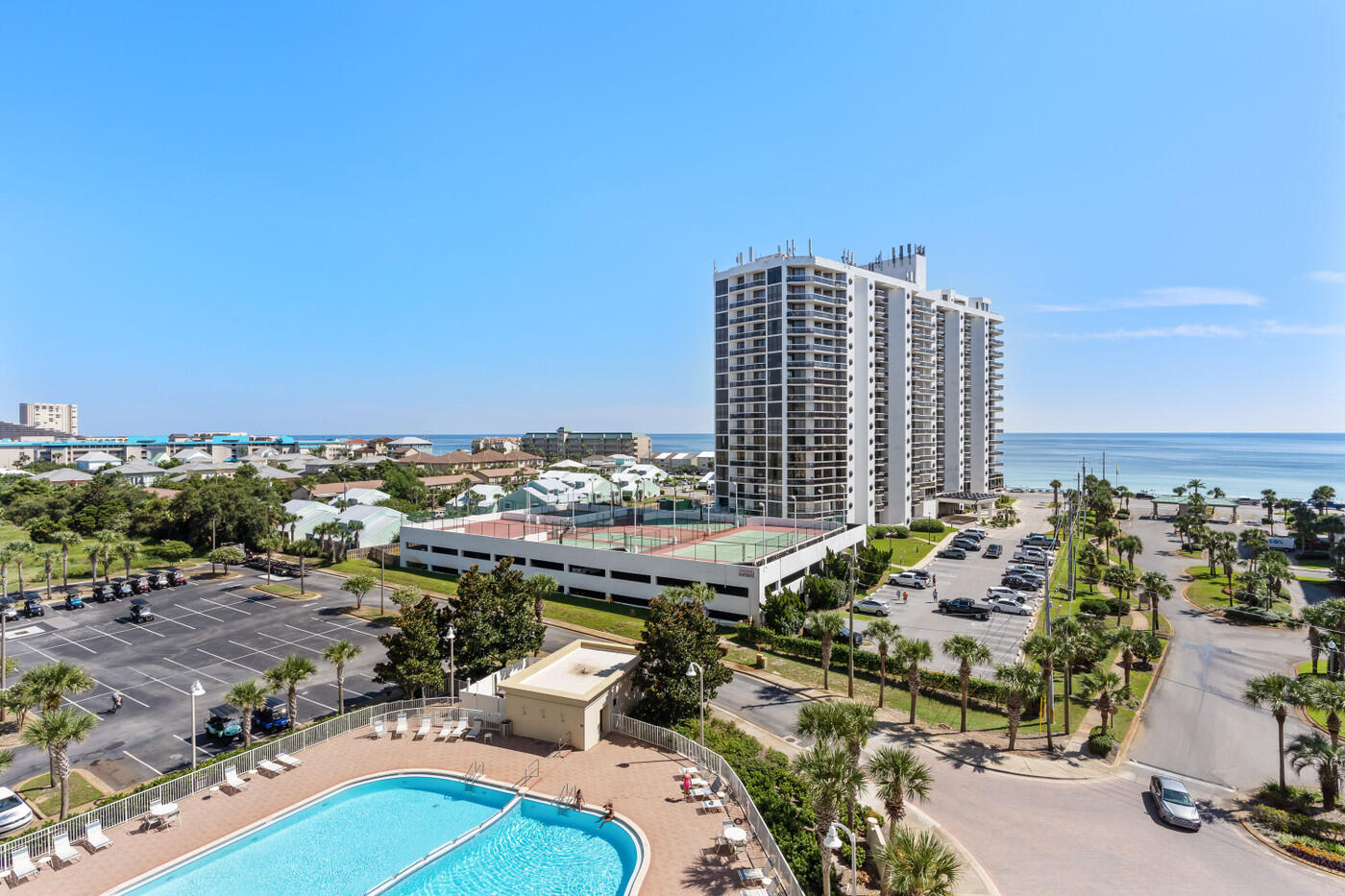 ARIEL DUNES - Residential