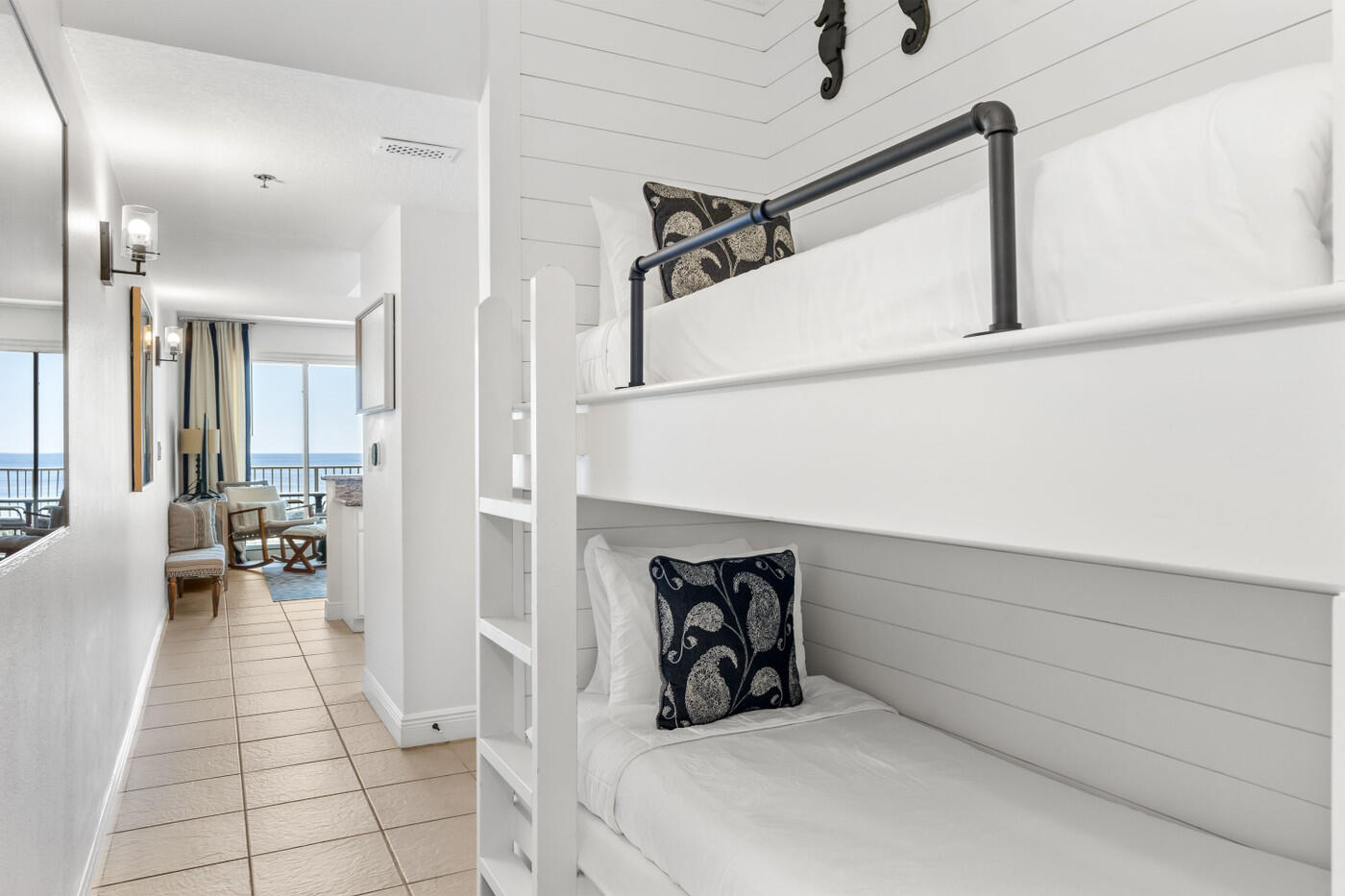 ARIEL DUNES - Residential