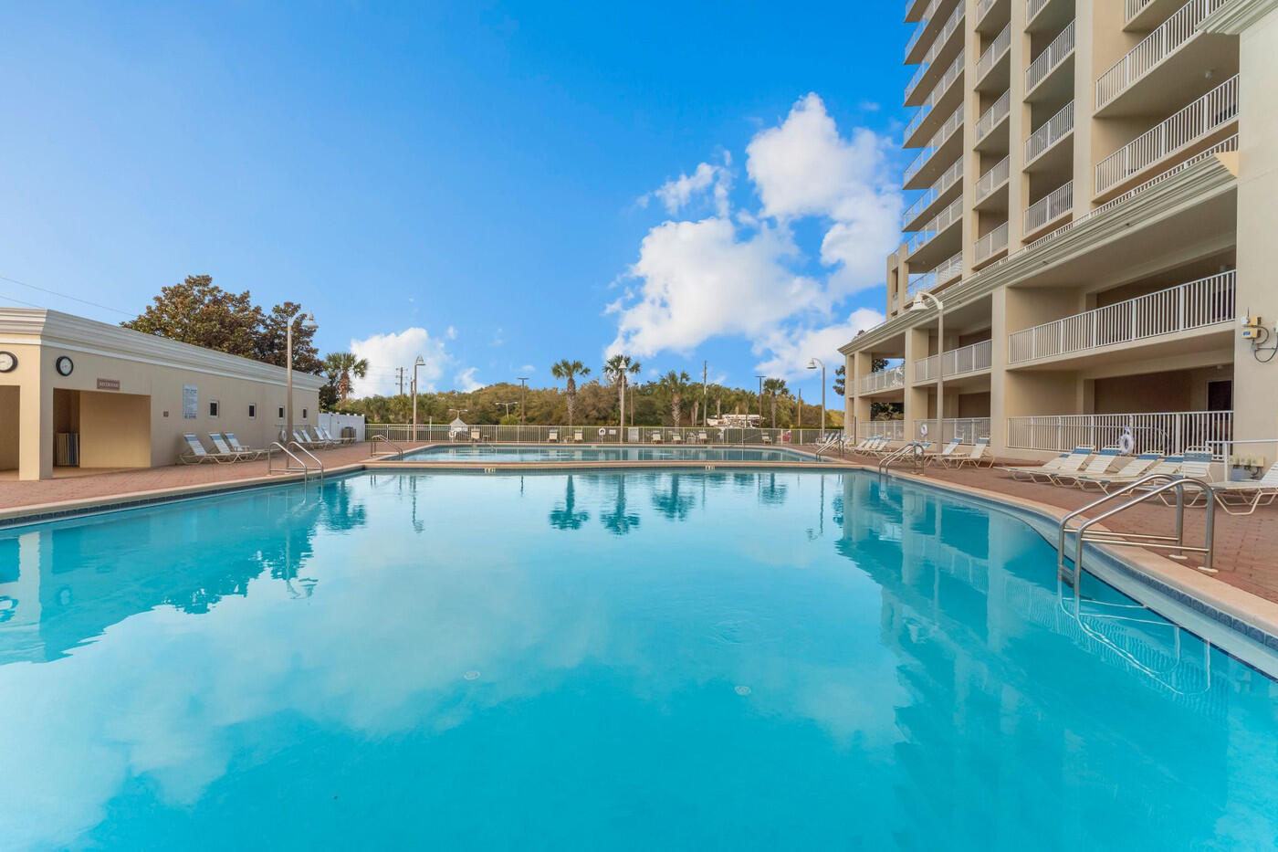 ARIEL DUNES - Residential