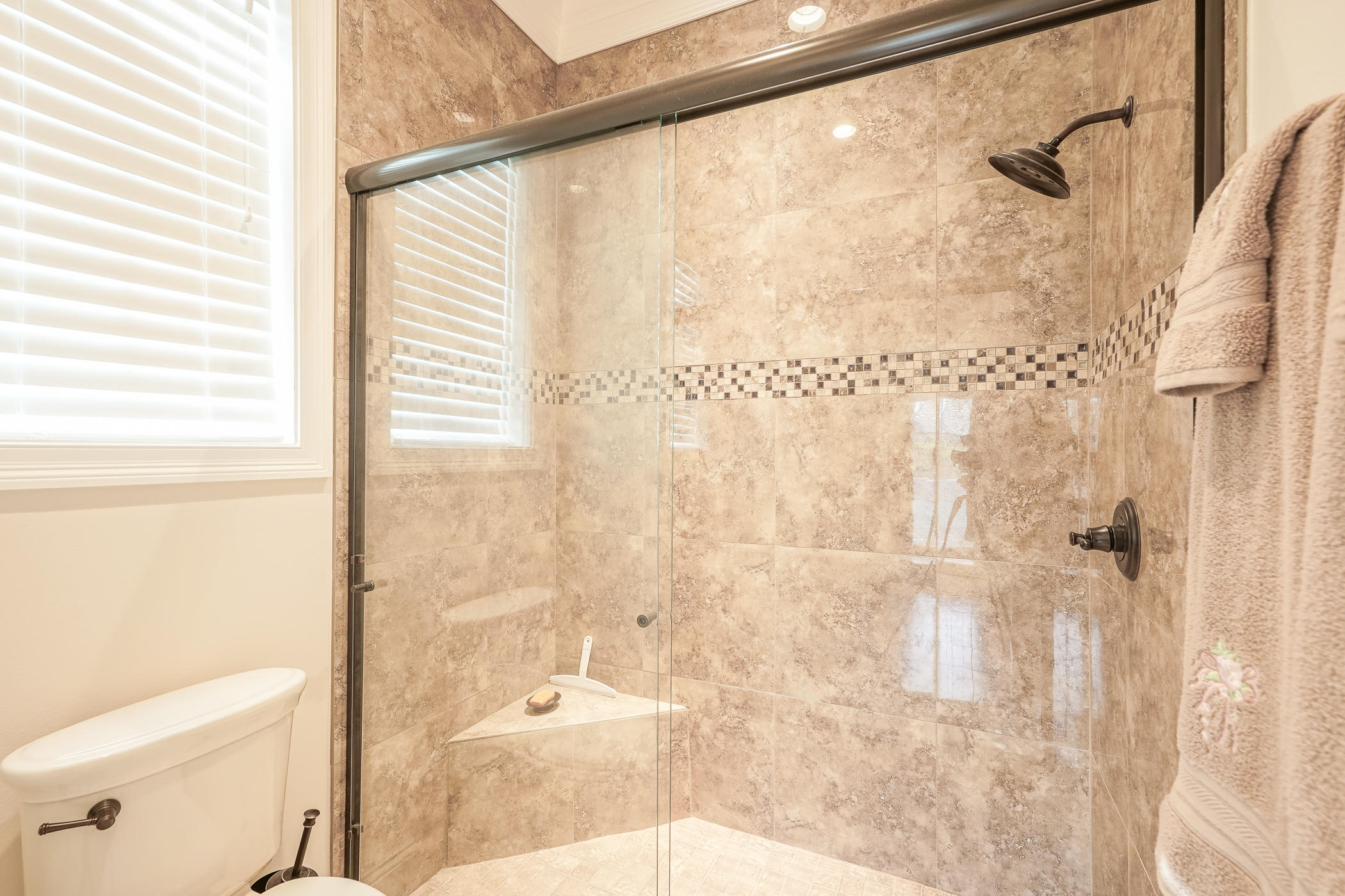 BURNT PINE - Residential