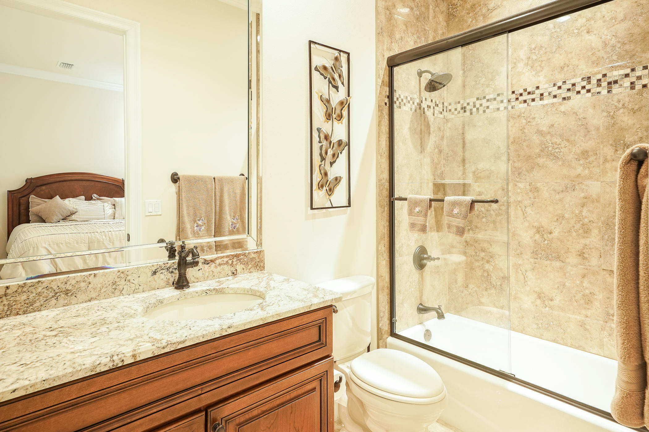 BURNT PINE - Residential