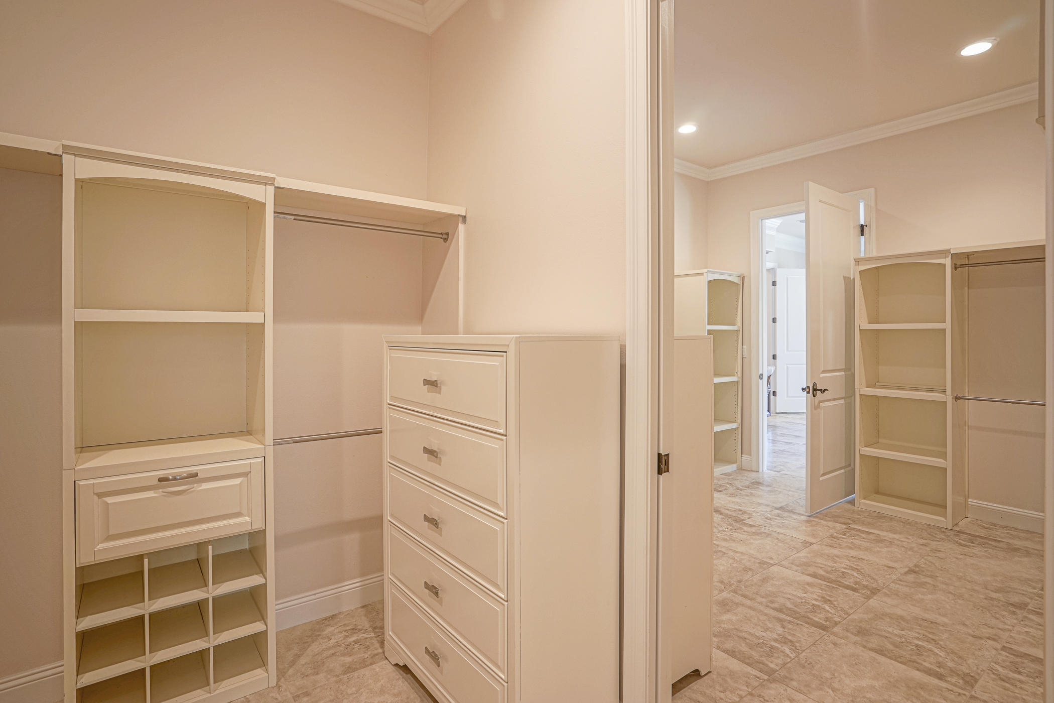 BURNT PINE - Residential