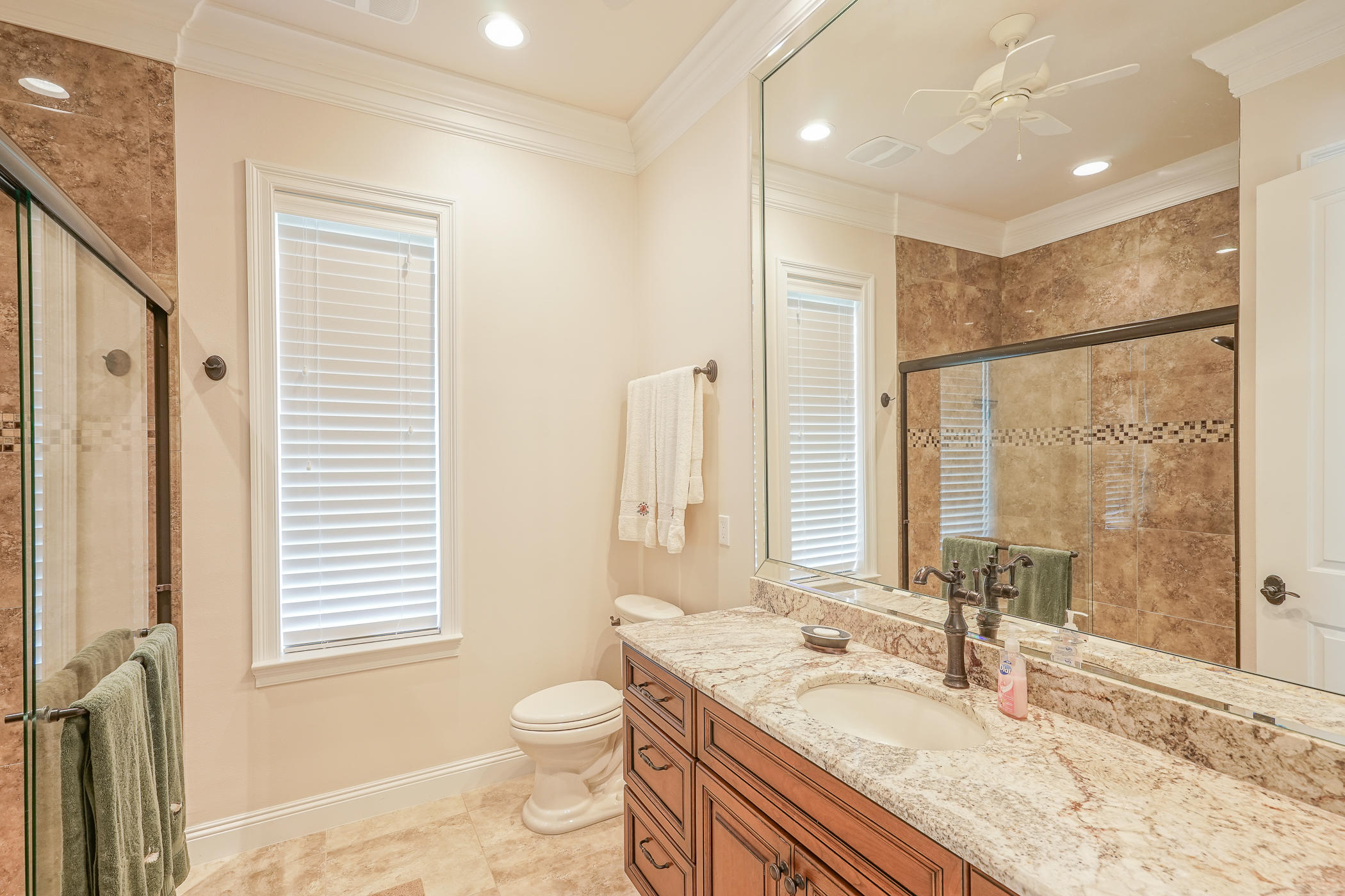 BURNT PINE - Residential